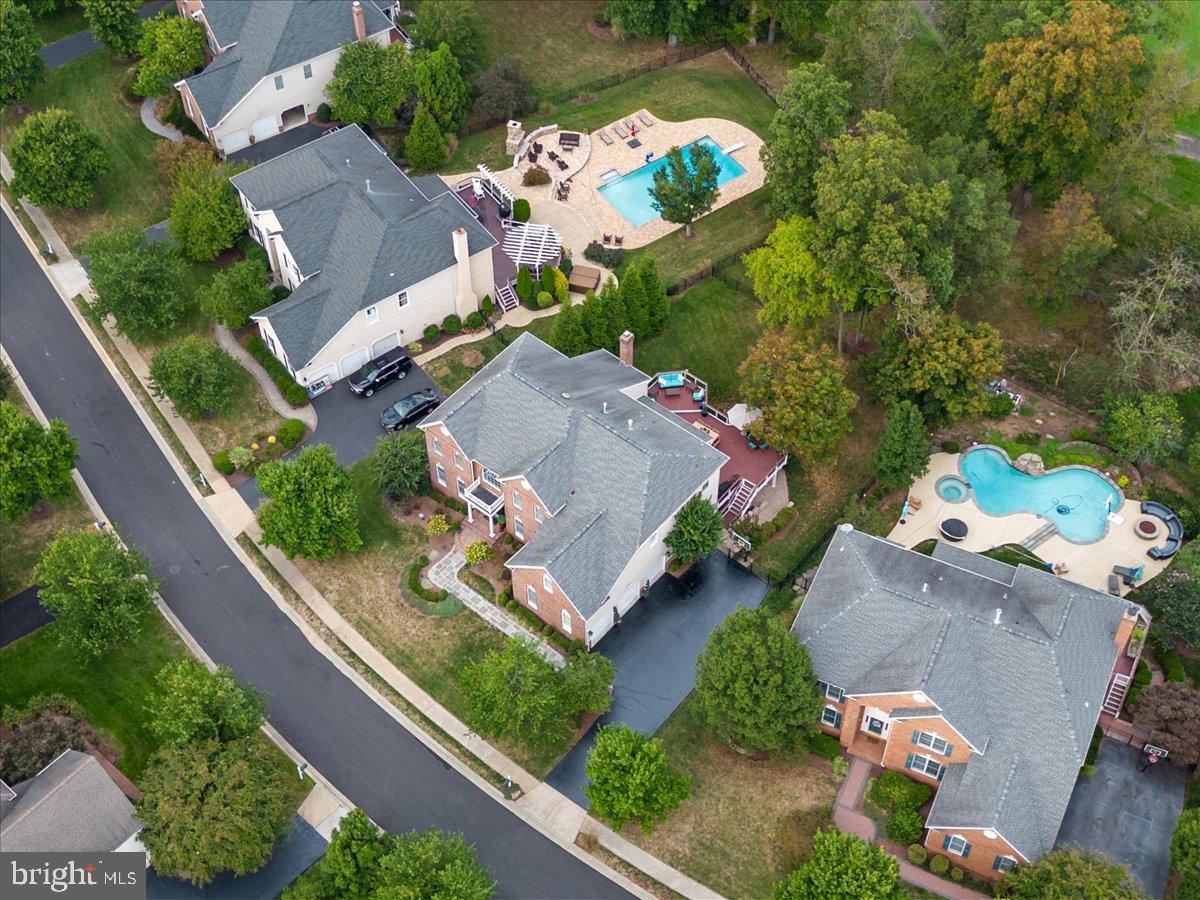 BELMONT COUNTRY CLUB - Residential