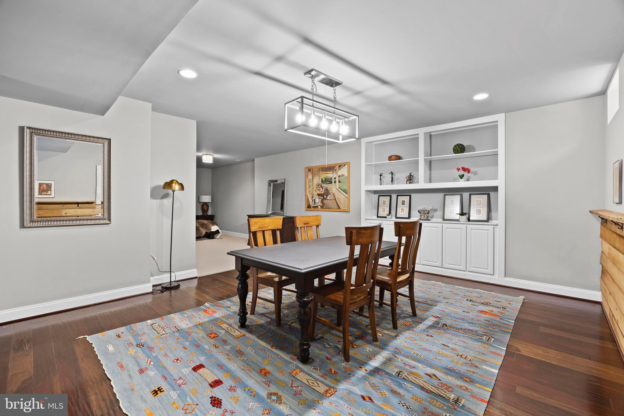 BELMONT COUNTRY CLUB - Residential