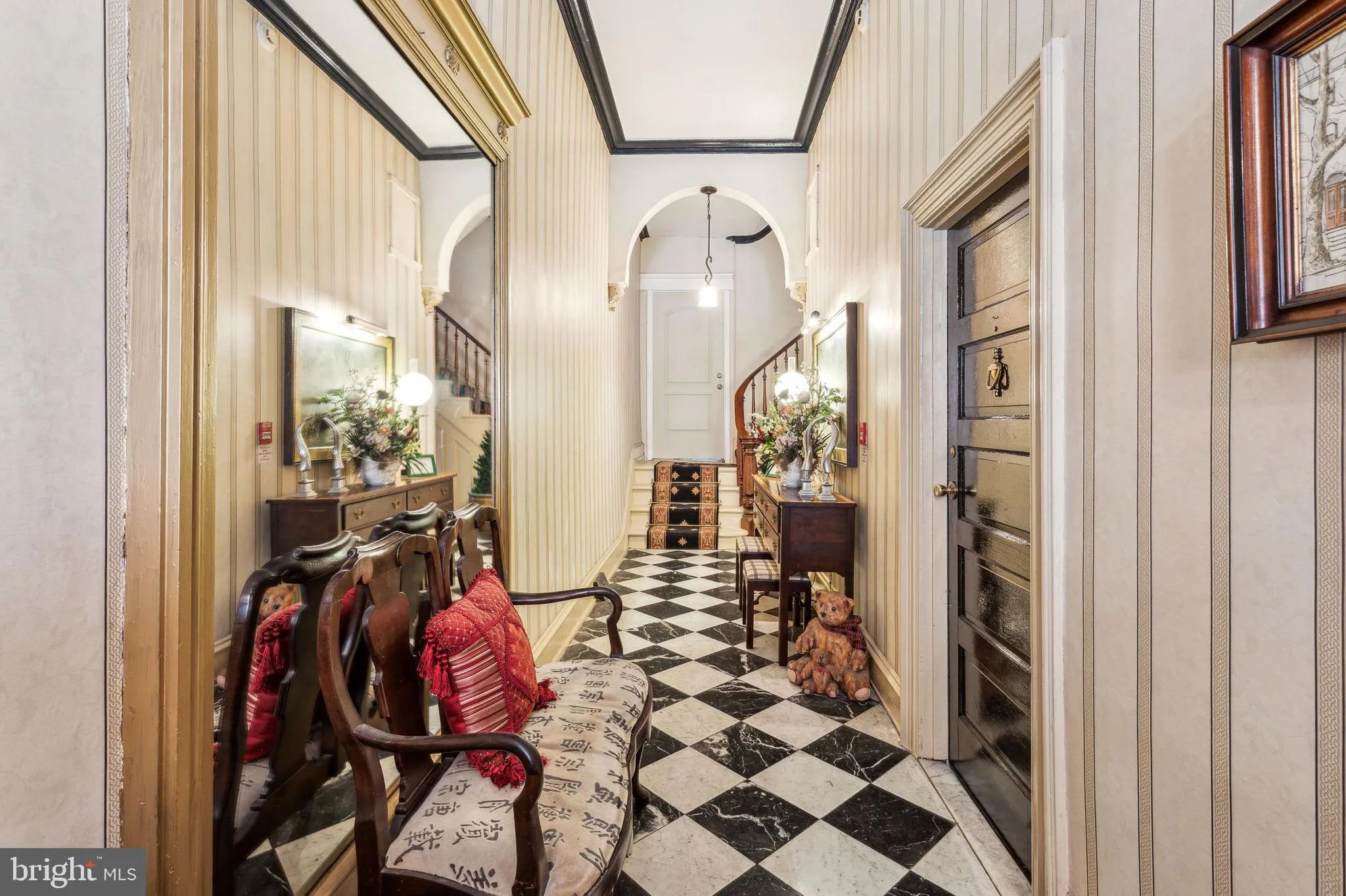 Philadelphia, Pennsylvania 19103, United States, 4 Bedrooms Bedrooms, ,5 BathroomsBathrooms,Residential,Active,117801