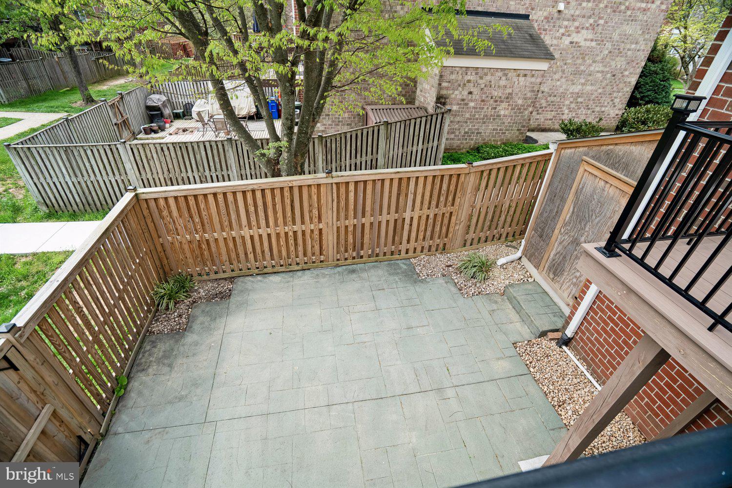 HICKORY HOLLOW - Residential