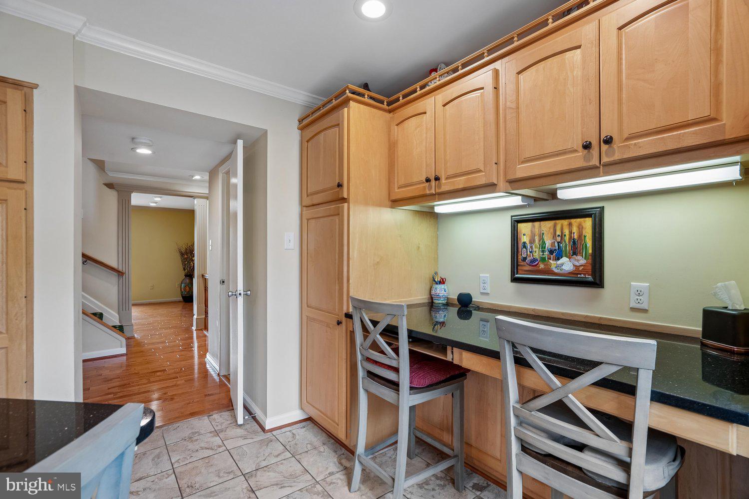 HICKORY HOLLOW - Residential