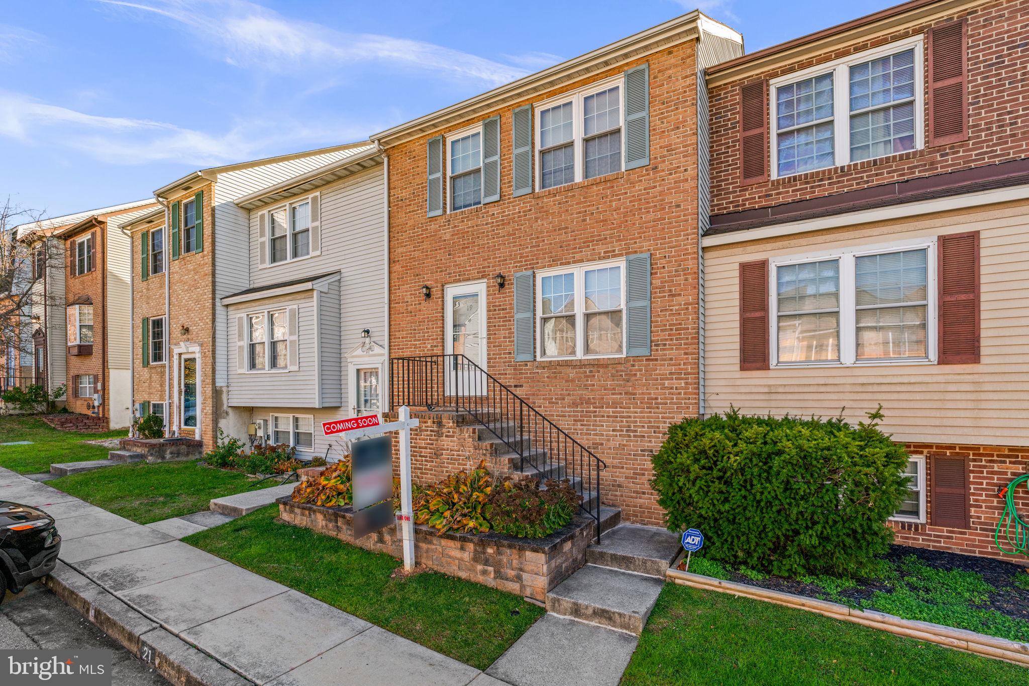 RICHARDSON MEWS - Residential