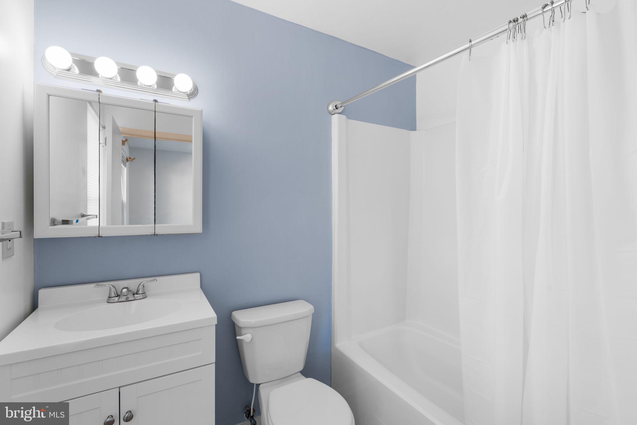 RICHARDSON MEWS - Residential