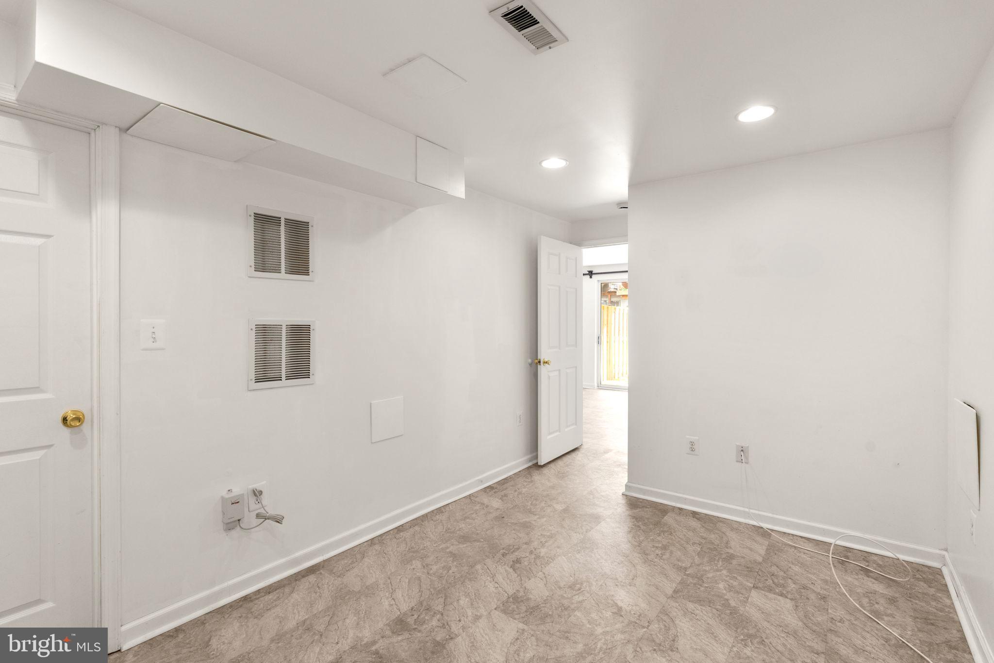 RICHARDSON MEWS - Residential