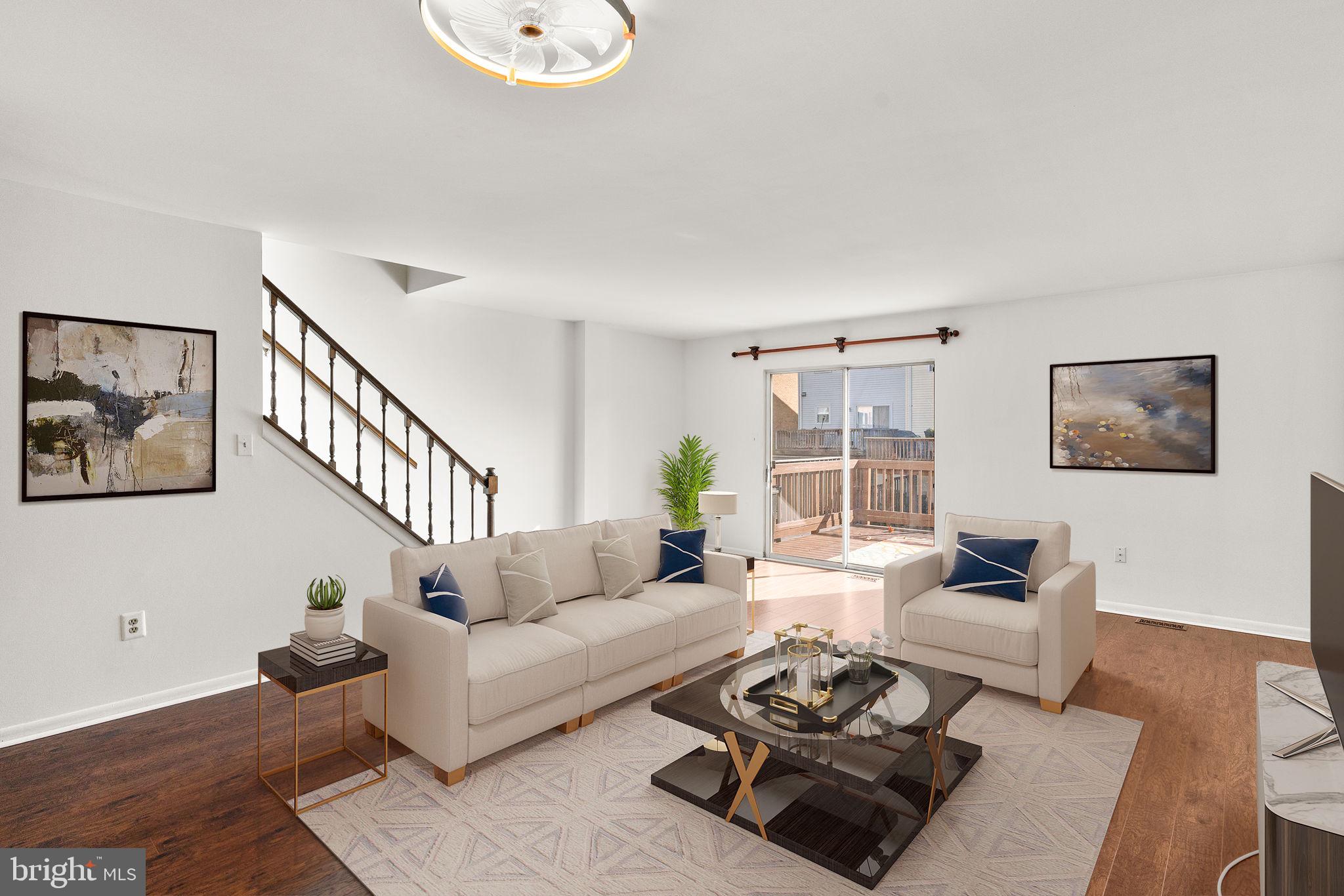 RICHARDSON MEWS - Residential