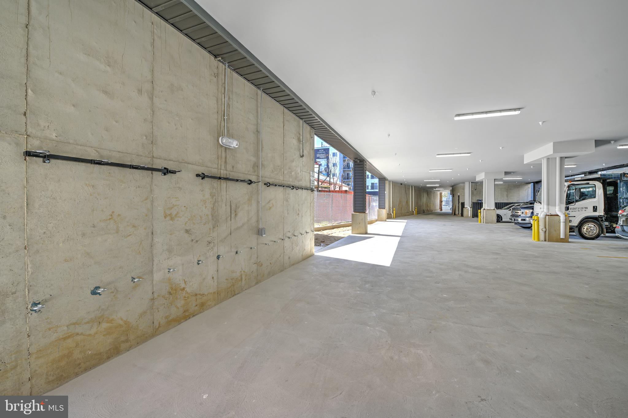 GRADUATE HOSPITAL - Residential Lease