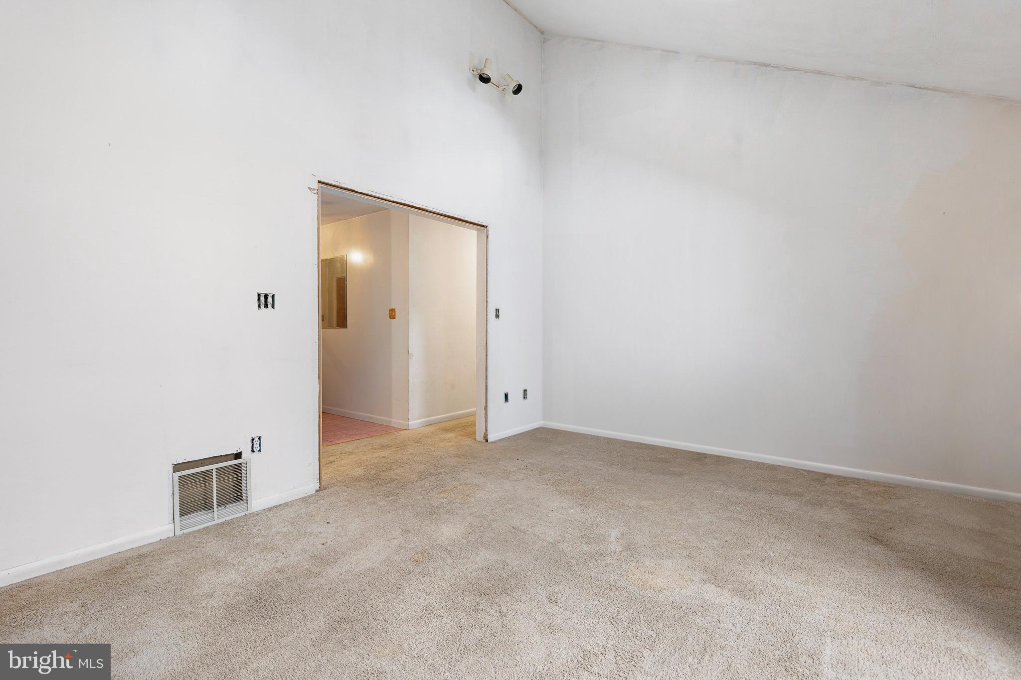 CRYSTAL RUN FARMS - Residential