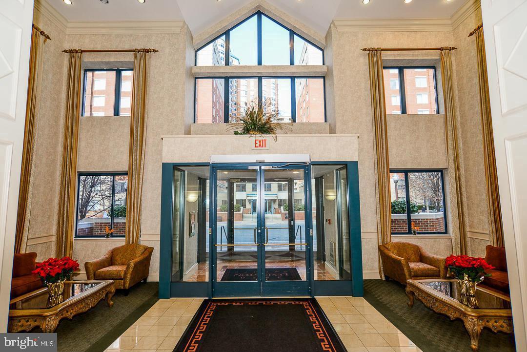 3830 9TH STREET N 202W