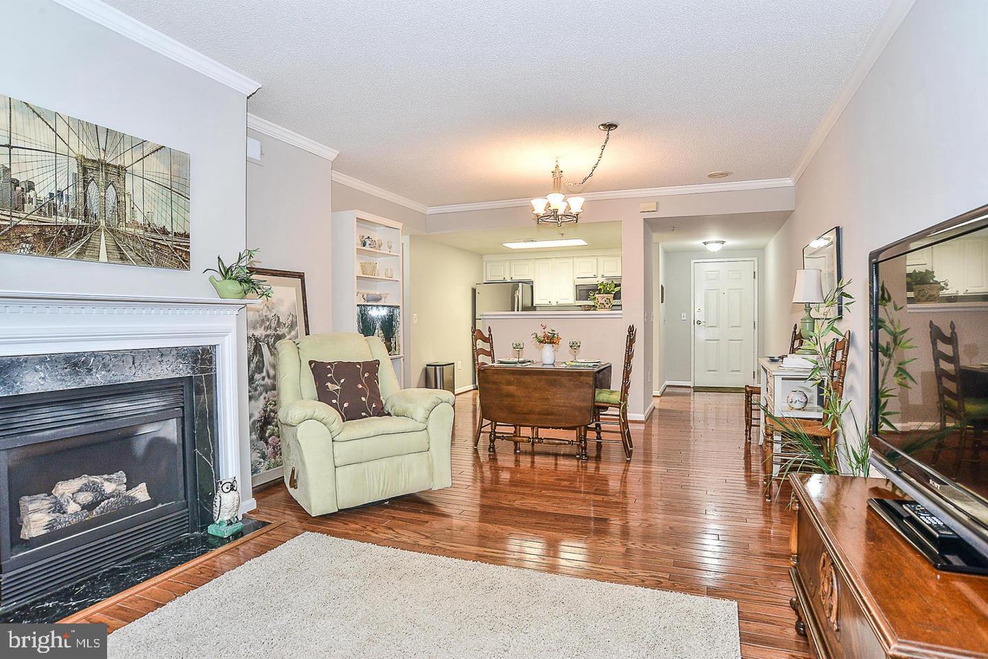 3830 9TH STREET N 202W