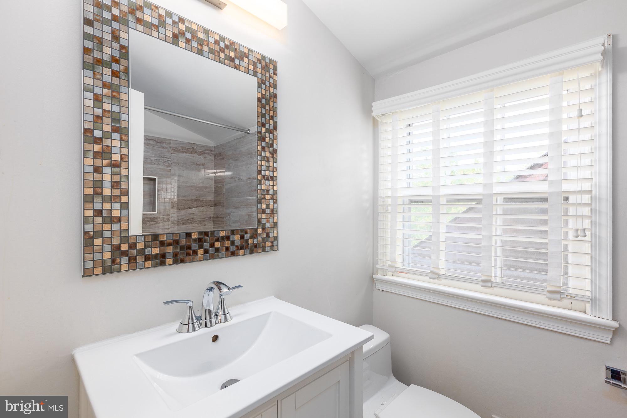 BRADLEY MANOR - Residential