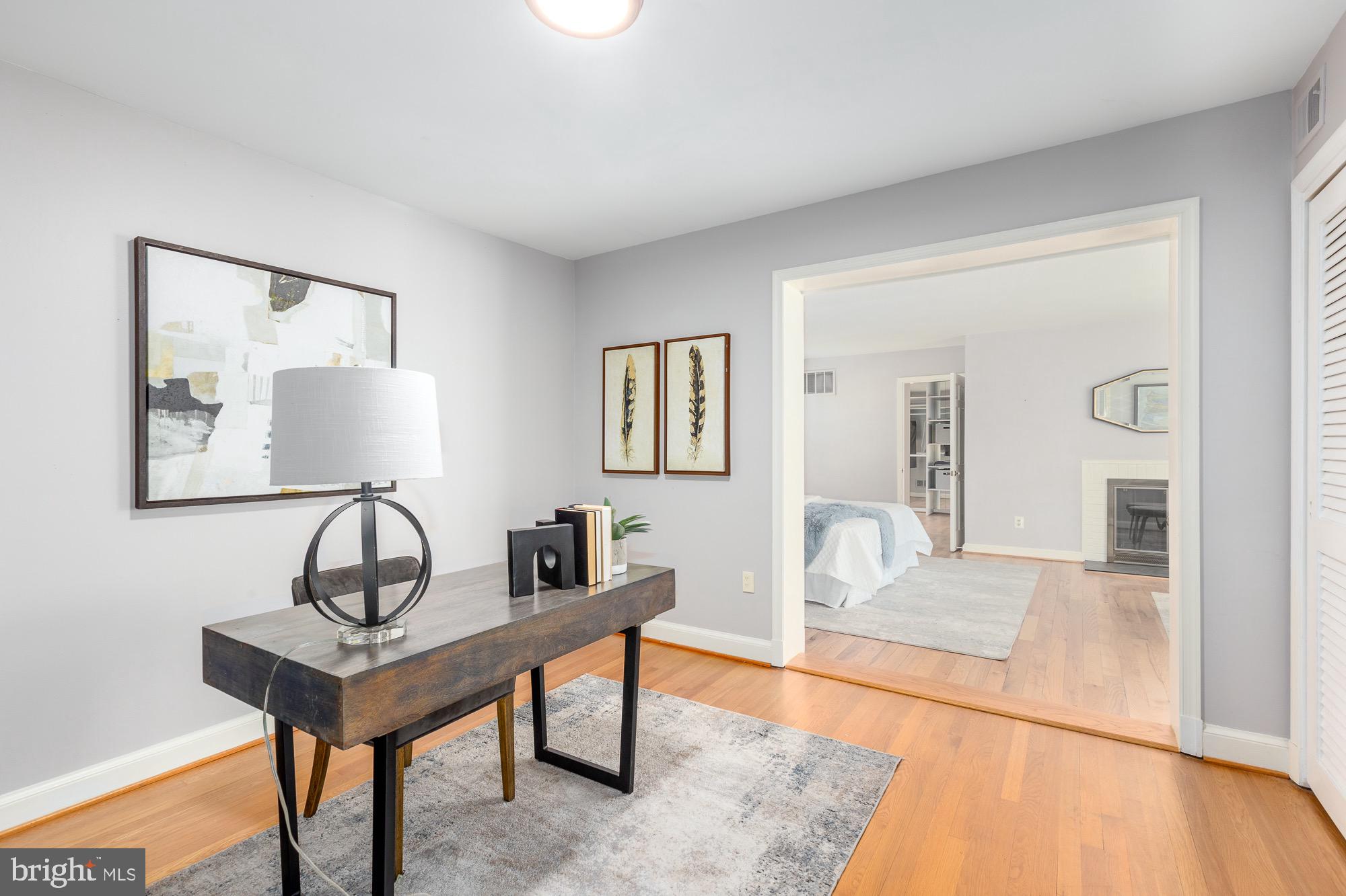 BRADLEY MANOR - Residential