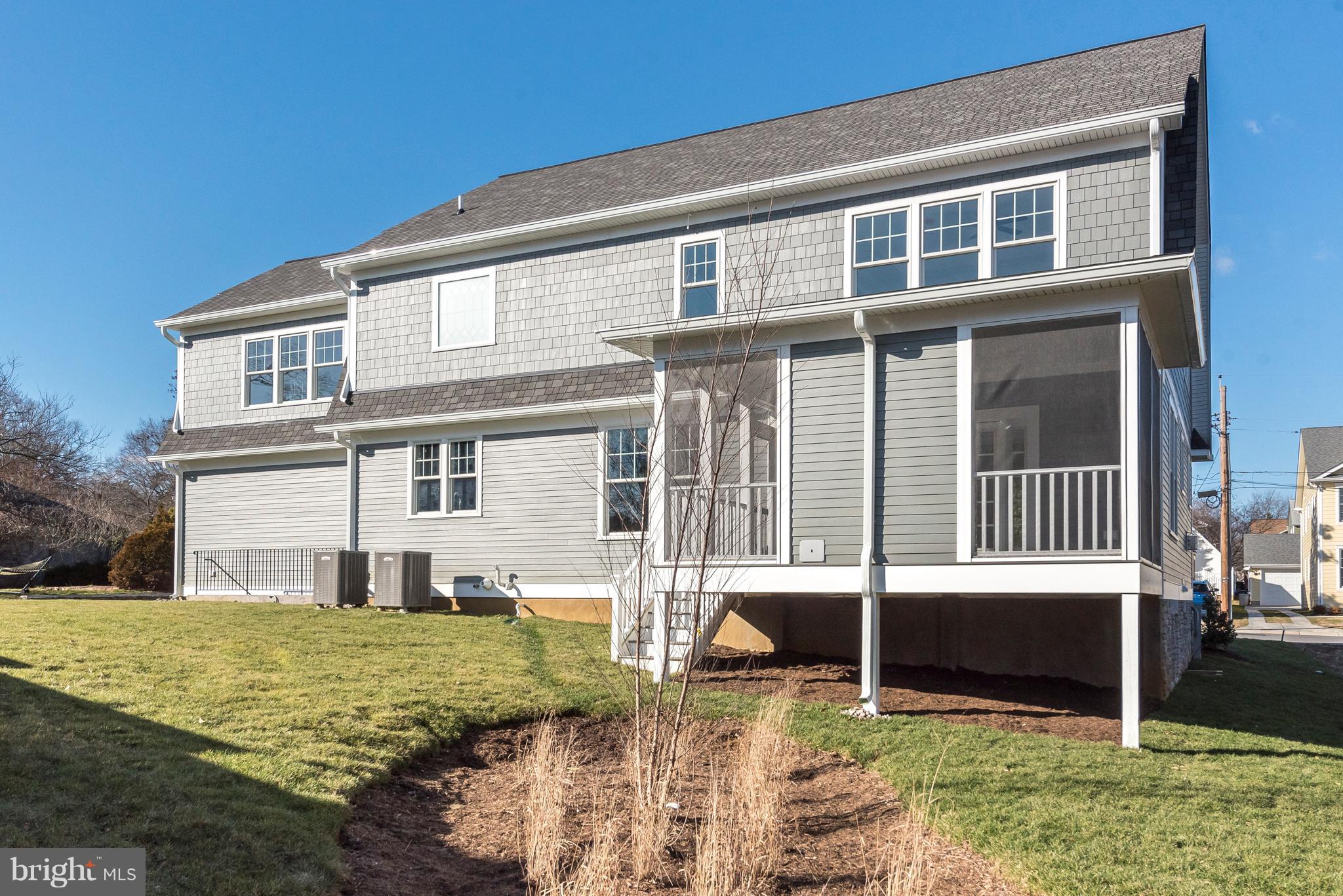 MURRAY HILL - Residential