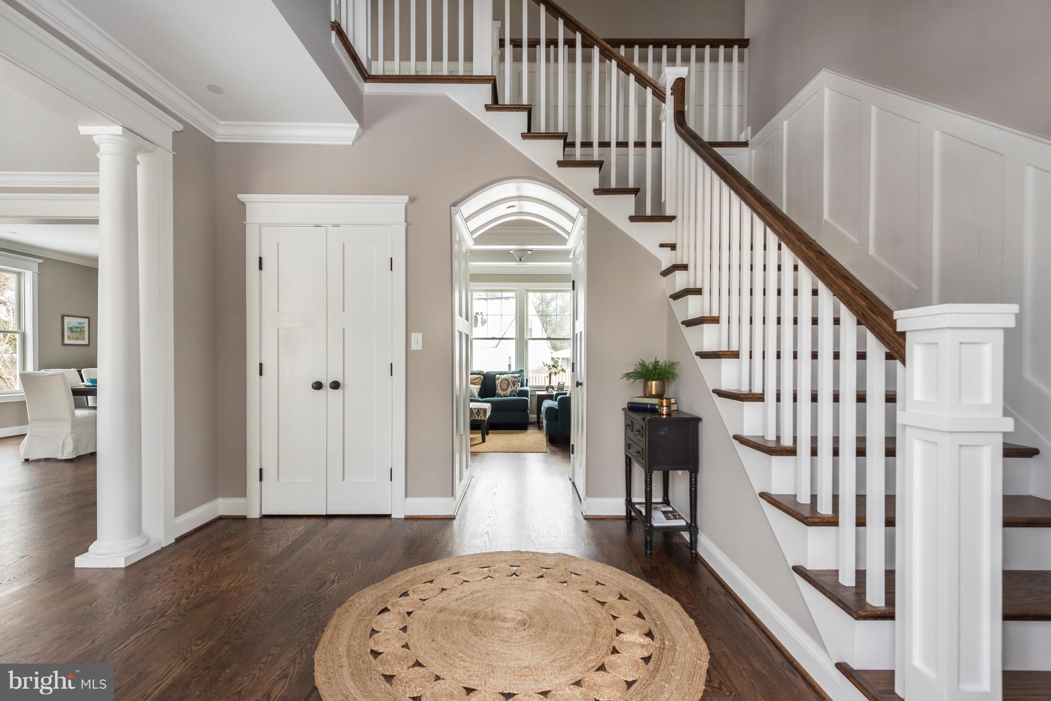 MURRAY HILL - Residential