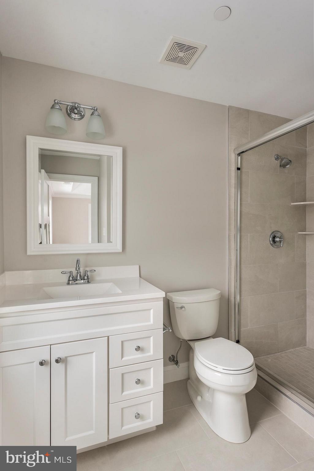 MURRAY HILL - Residential