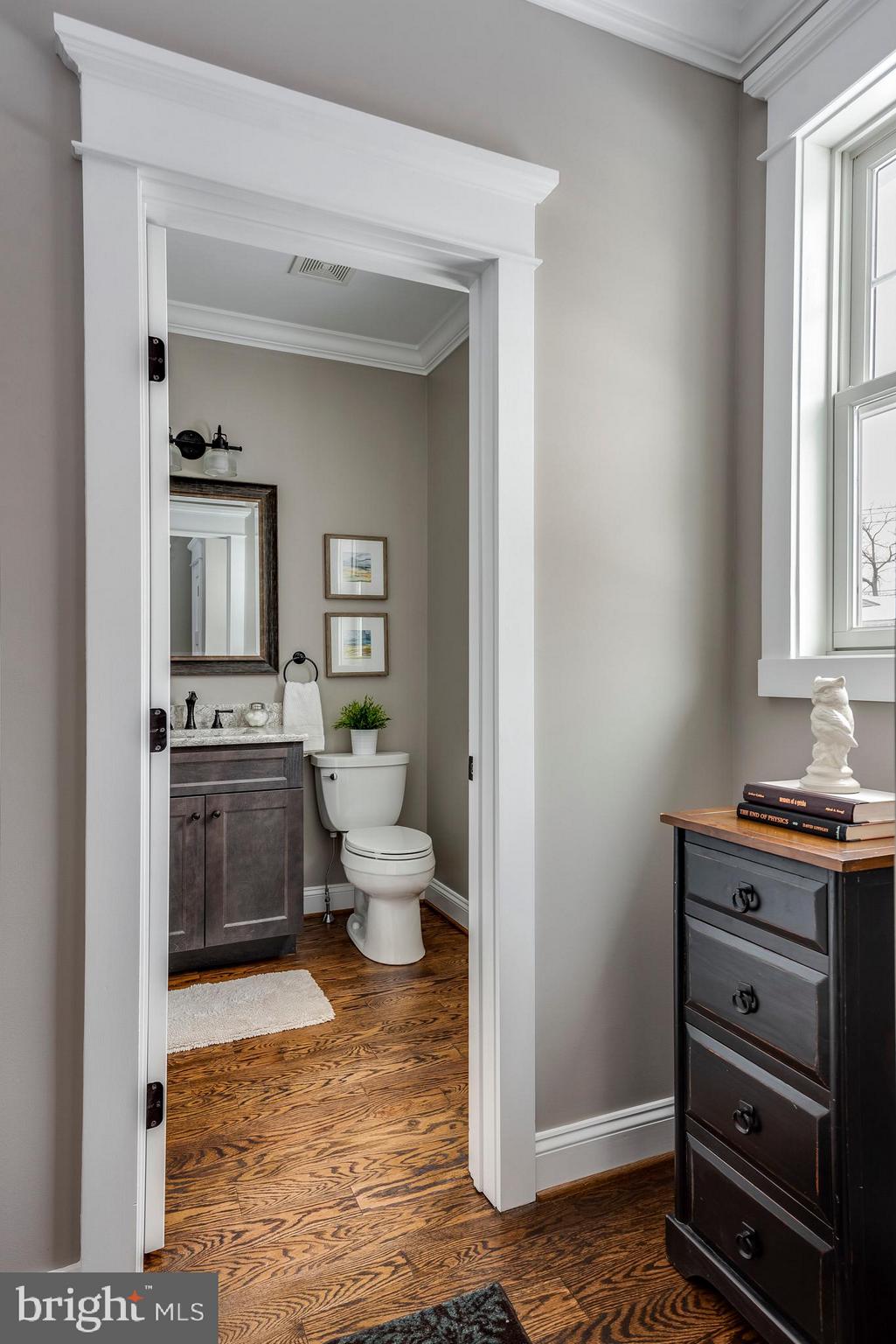 MURRAY HILL - Residential