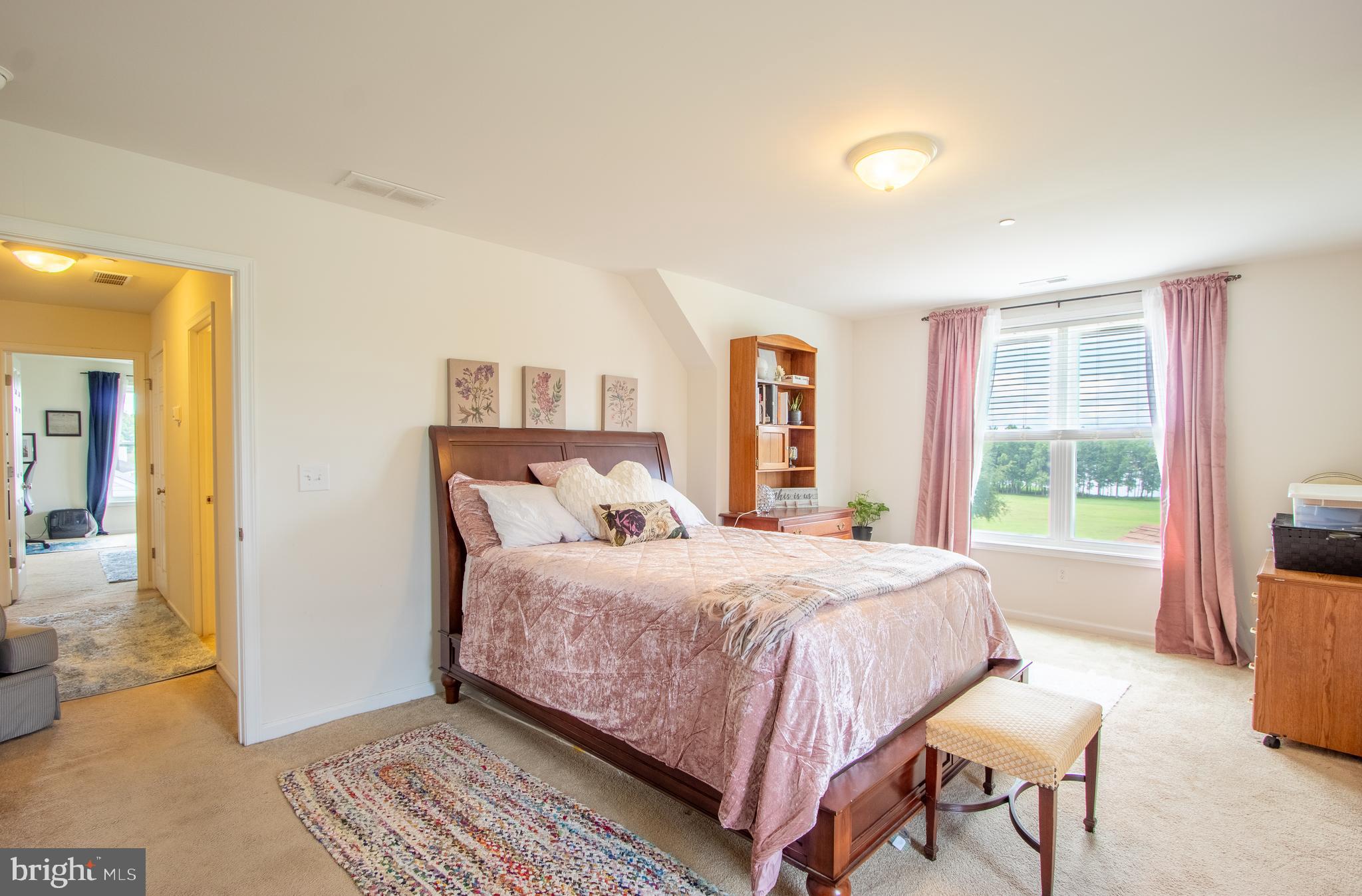 WEST VIEW SHORES - Residential