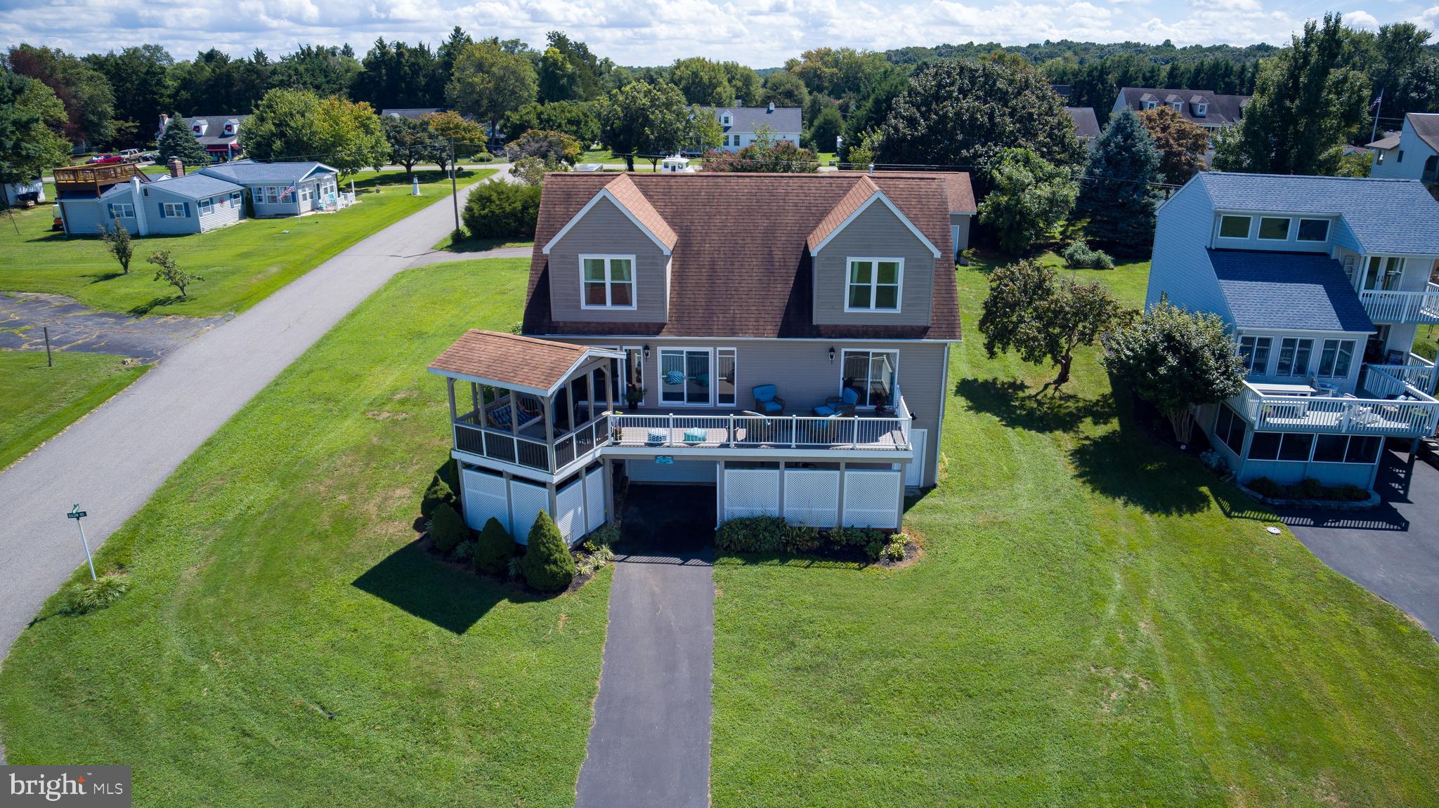 WEST VIEW SHORES - Residential