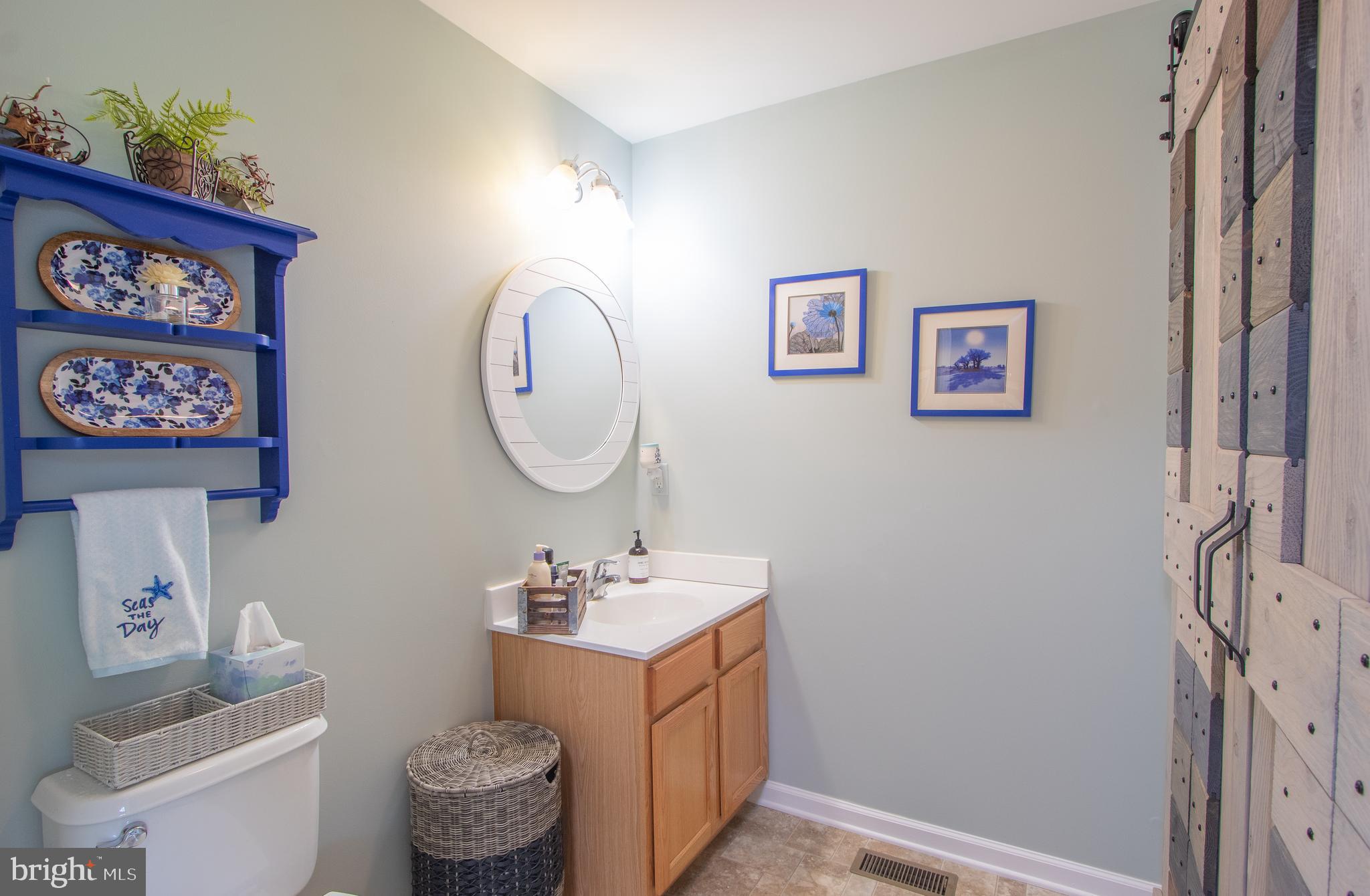 WEST VIEW SHORES - Residential