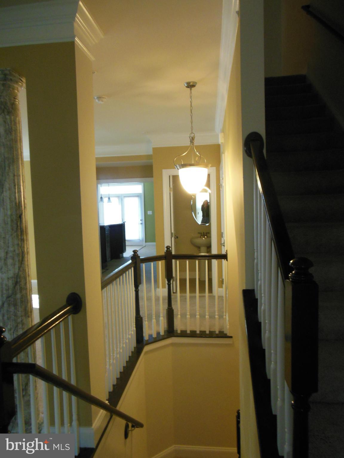 RED OAK CROSSING - Residential Lease