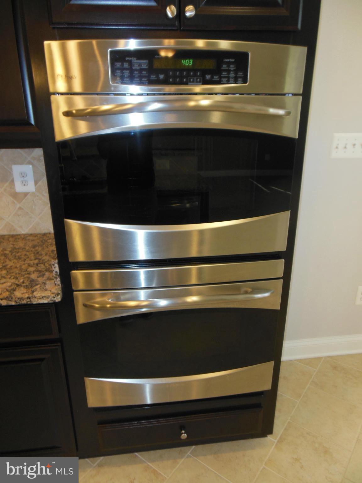 RED OAK CROSSING - Residential Lease