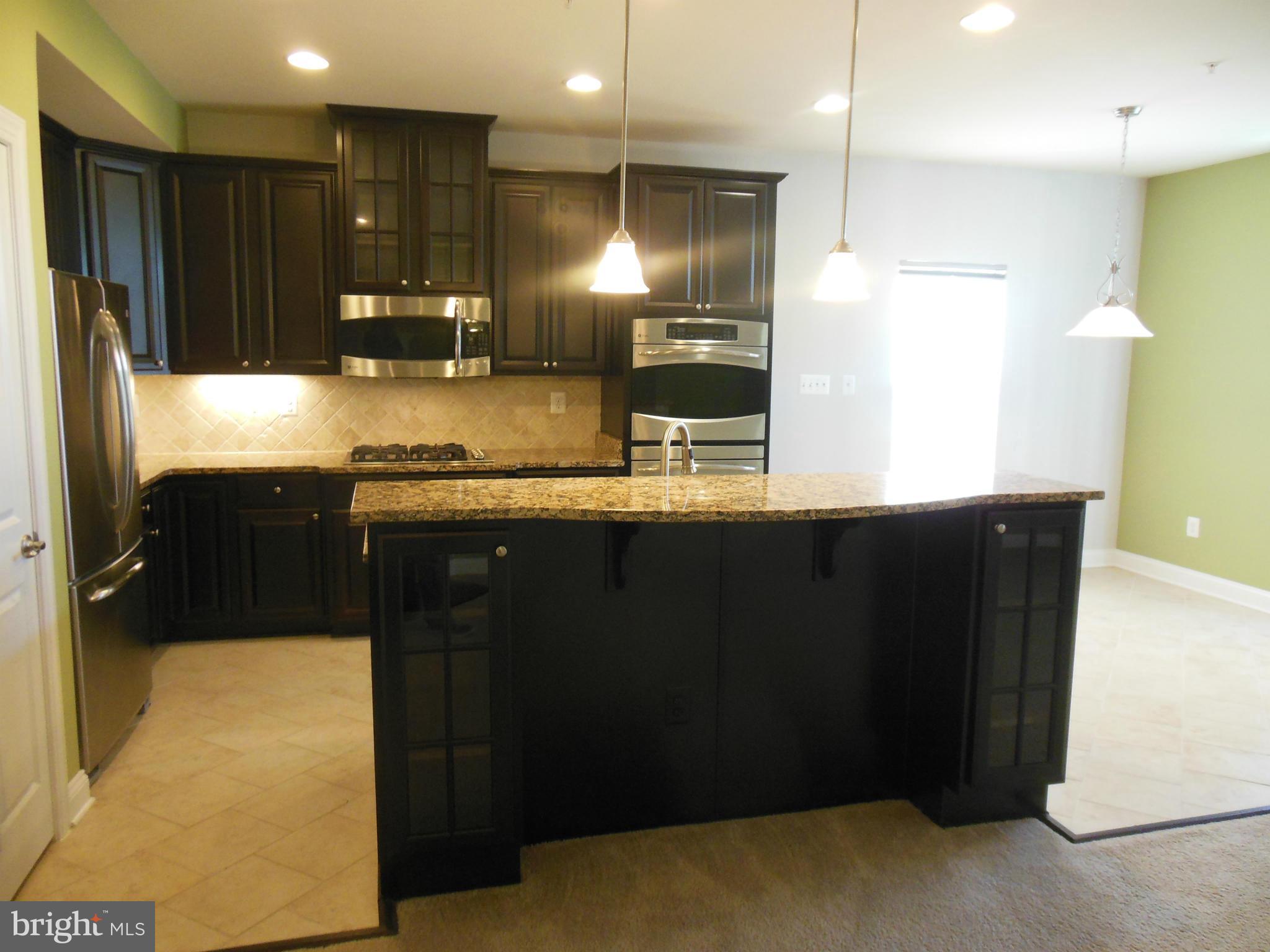 RED OAK CROSSING - Residential Lease