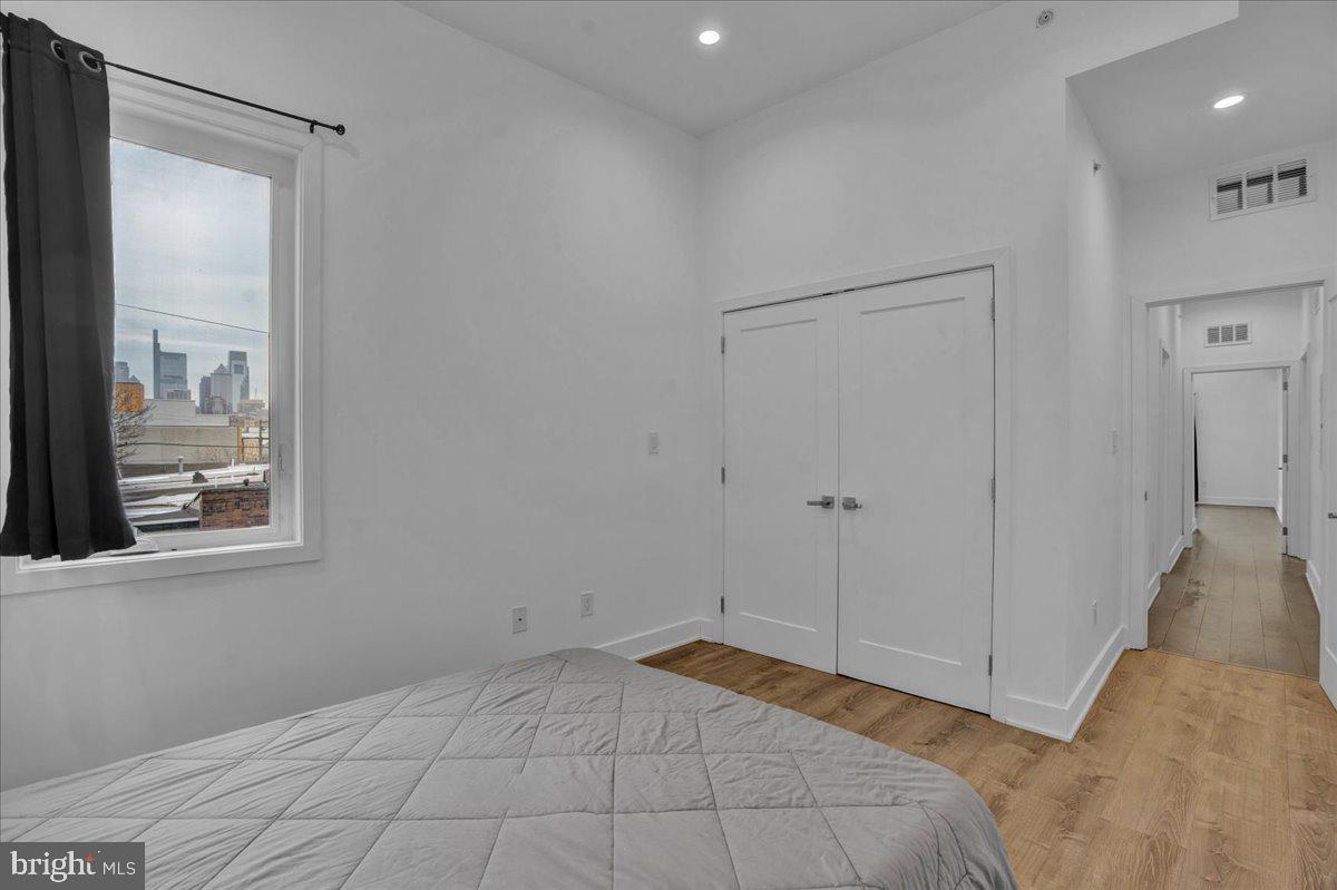 POINT BREEZE - Residential Lease