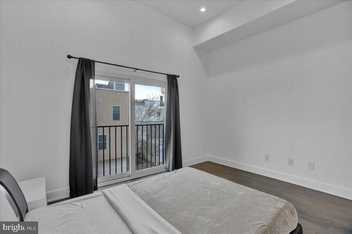 POINT BREEZE - Residential Lease