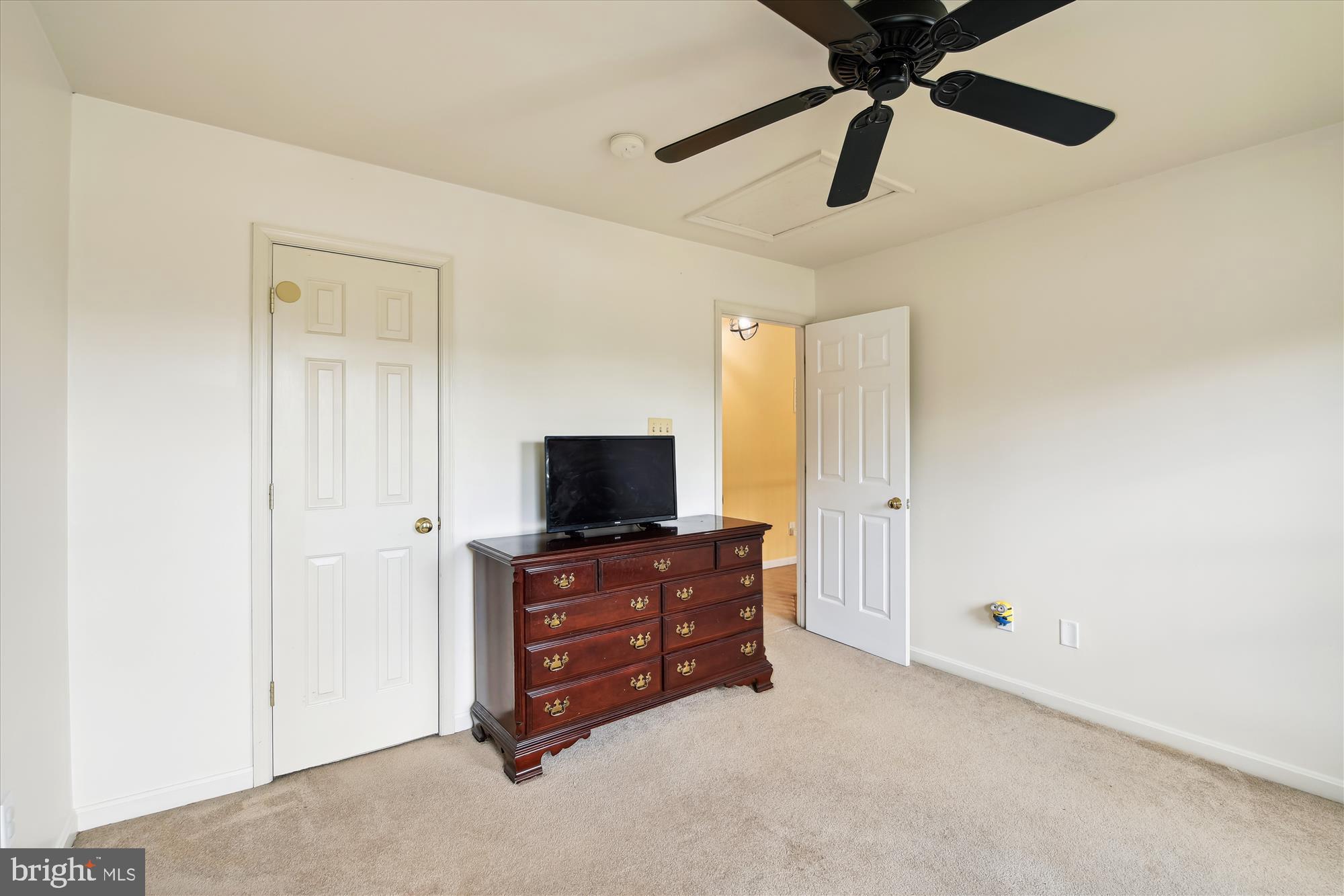 SHADOW HILLS - Residential