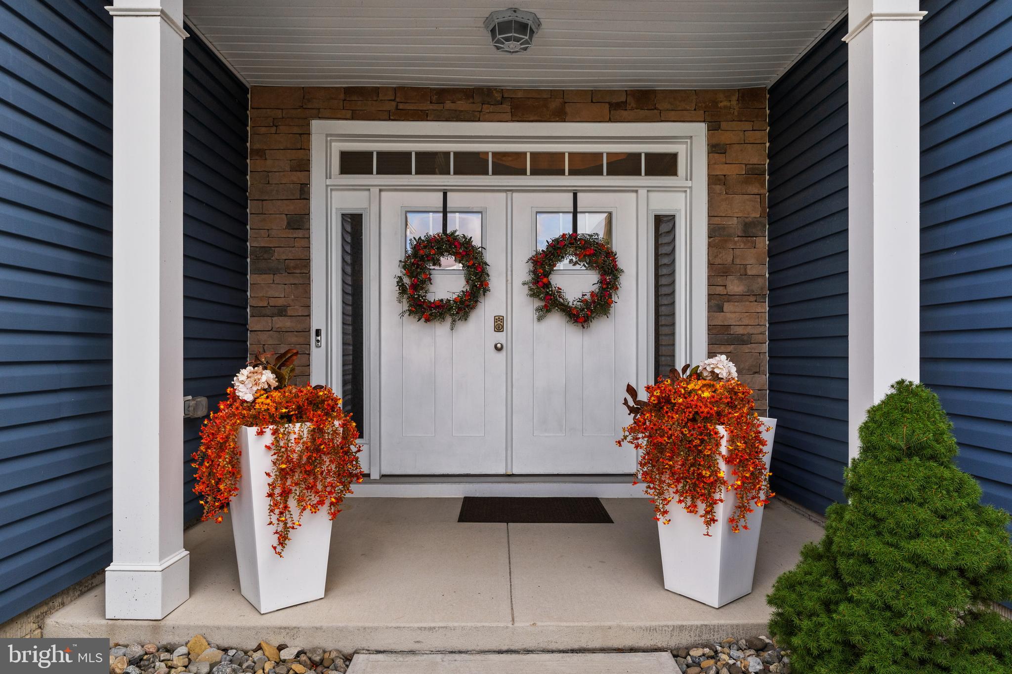 15376 CRAPE MYRTLE ROAD