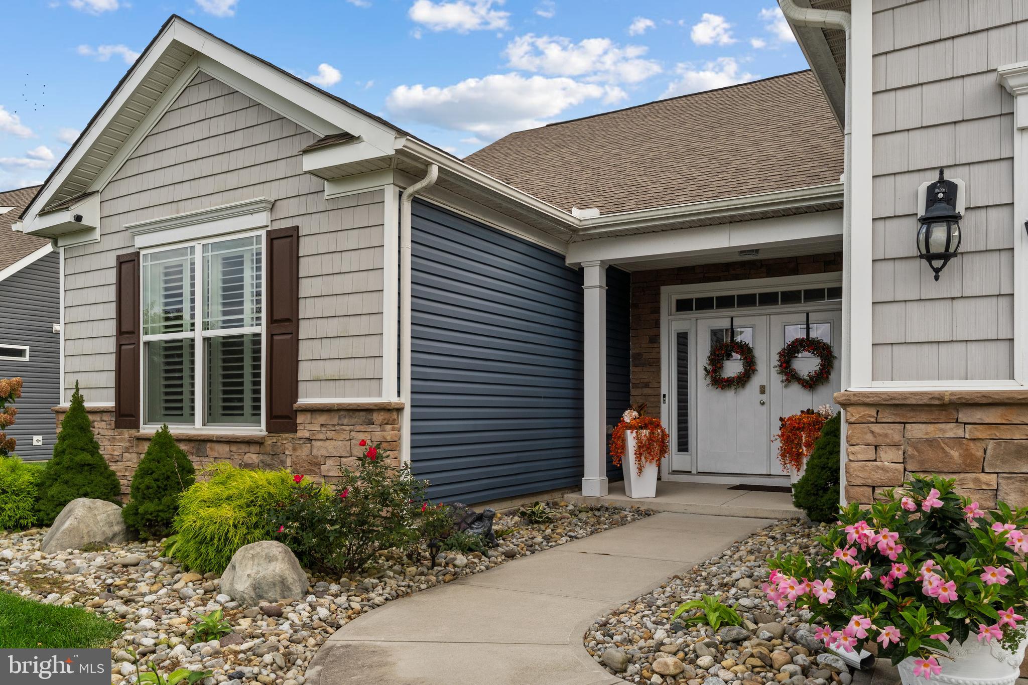 15376 CRAPE MYRTLE ROAD