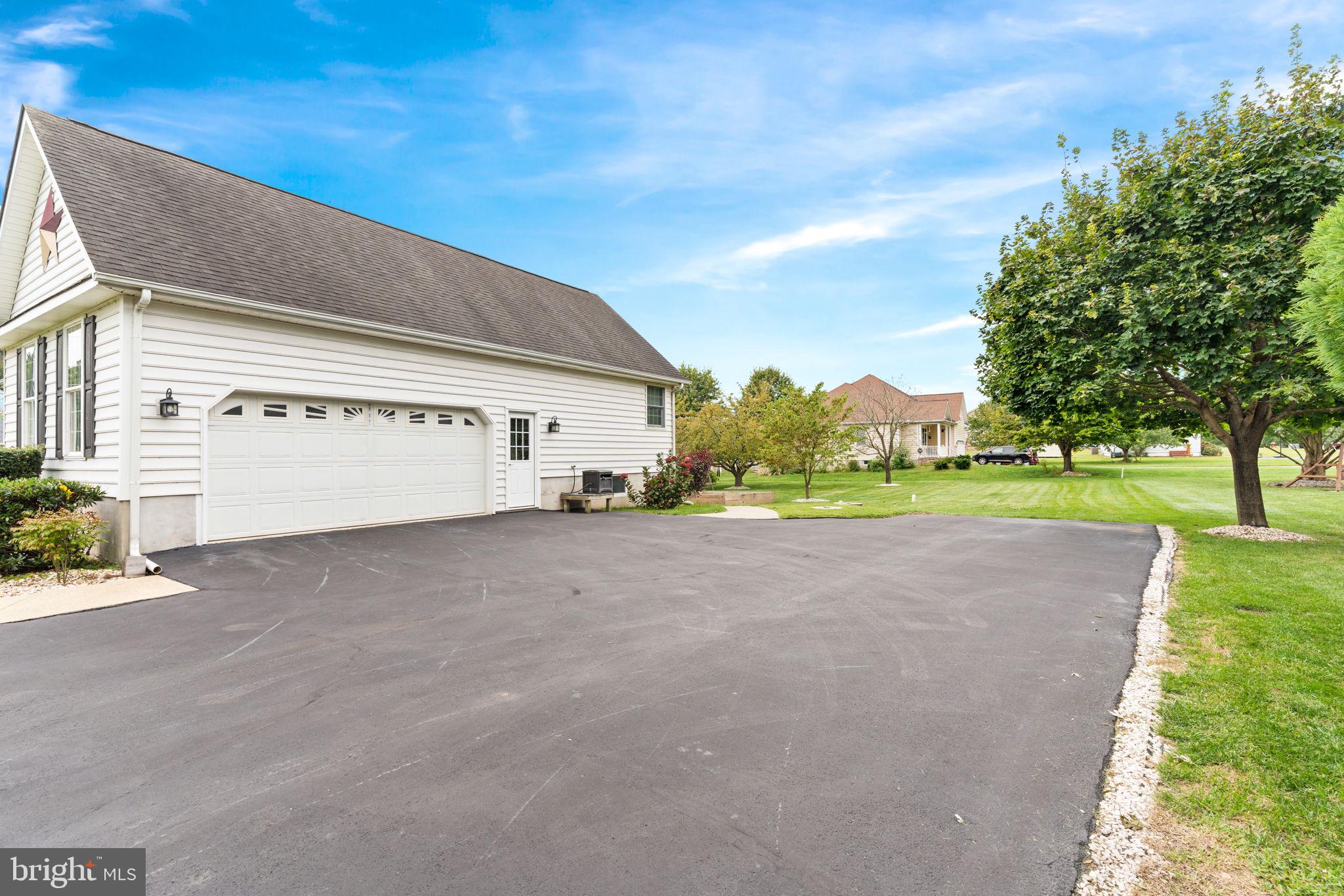 BAY VIEW ESTATES - Residential