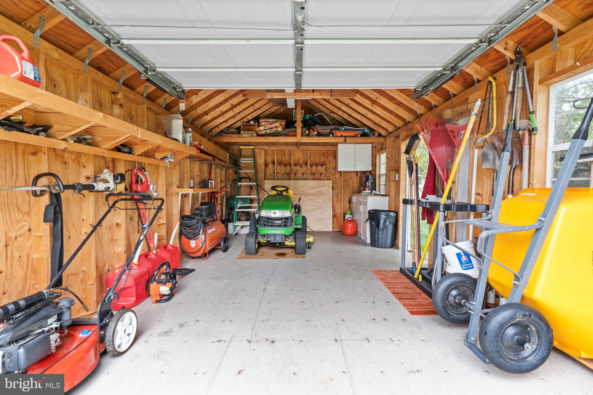 BAY VIEW ESTATES - Residential