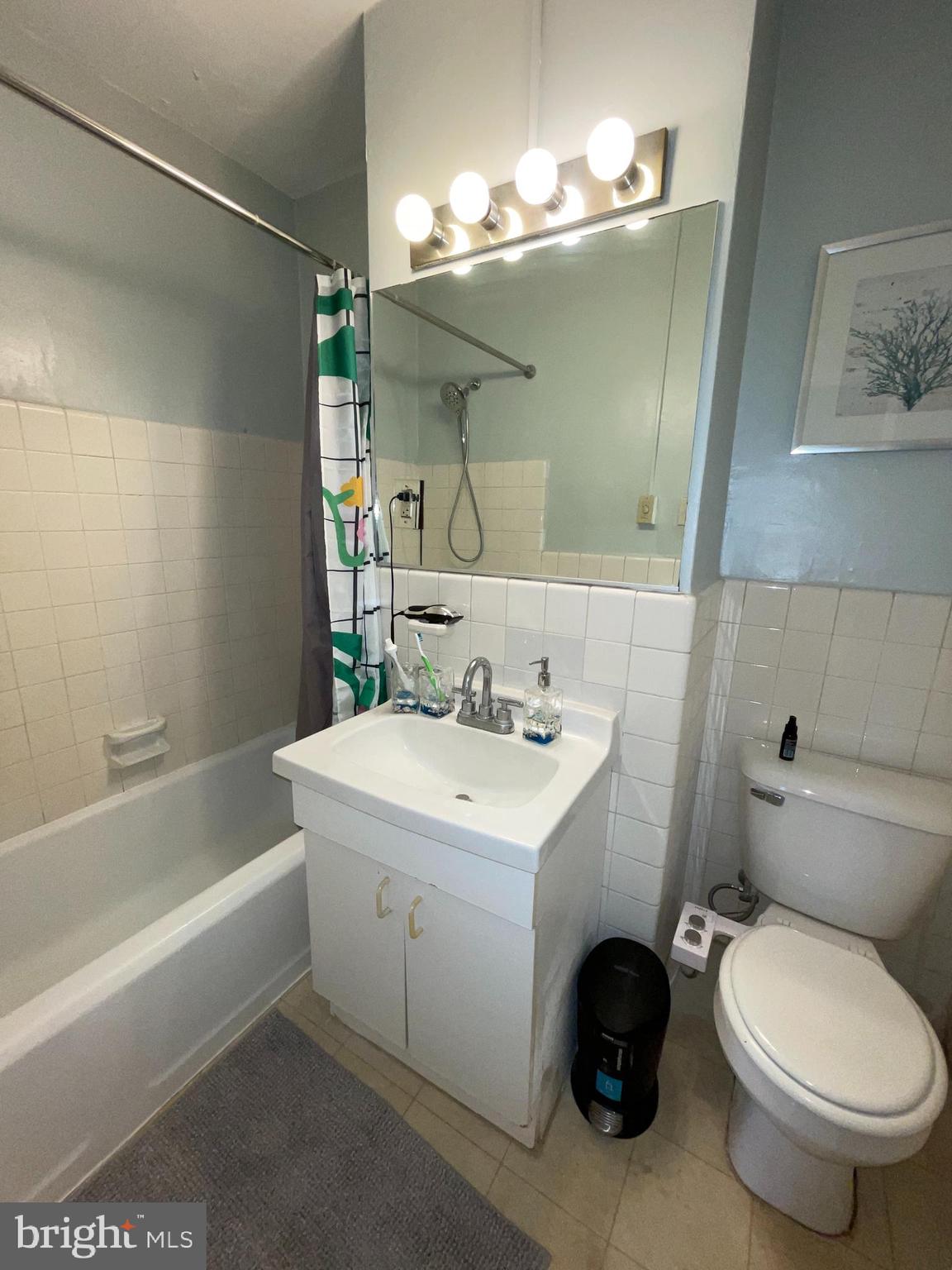 ART MUSEUM AREA - Residential