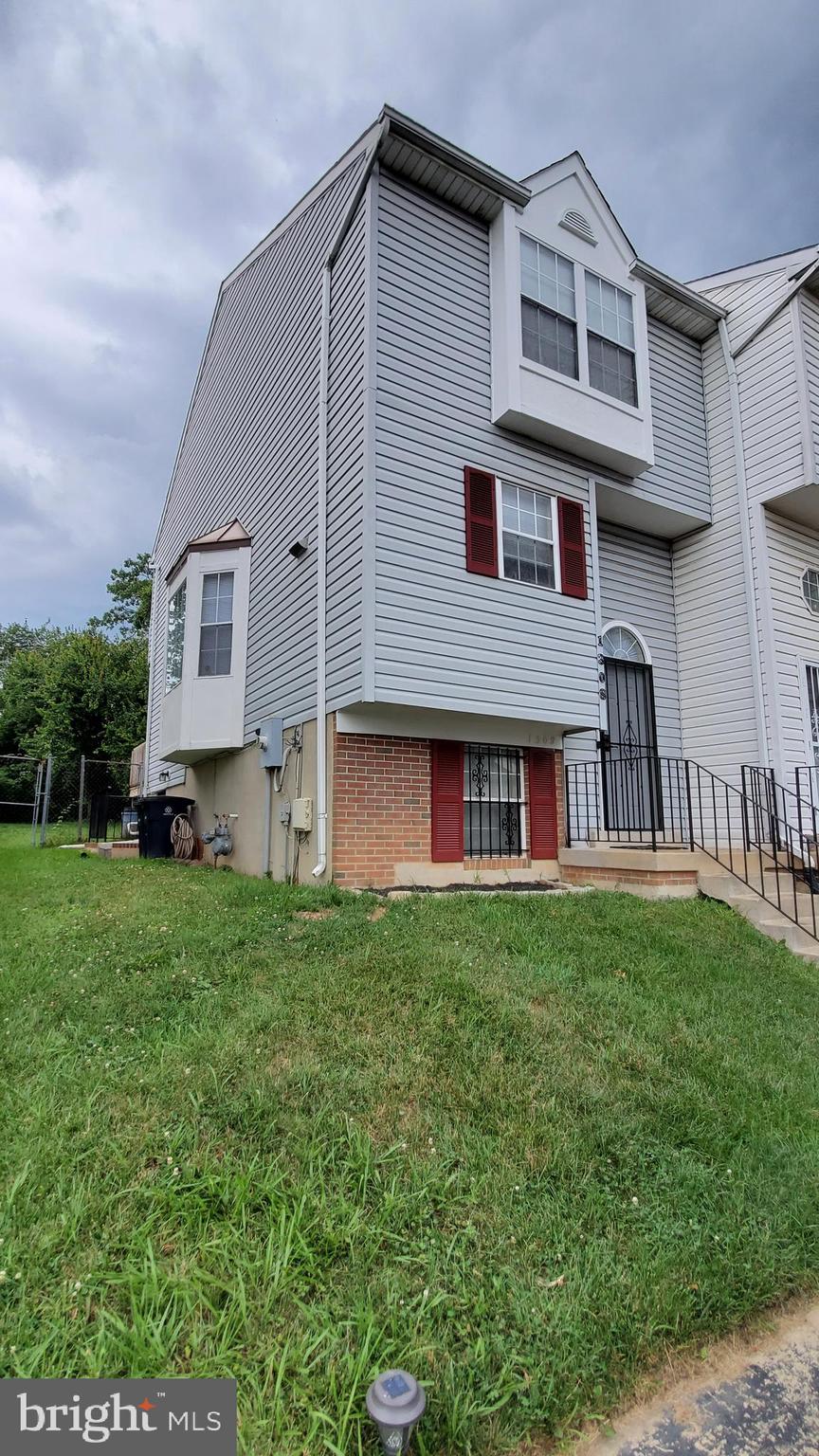 HIGHLAND PARK - Residential