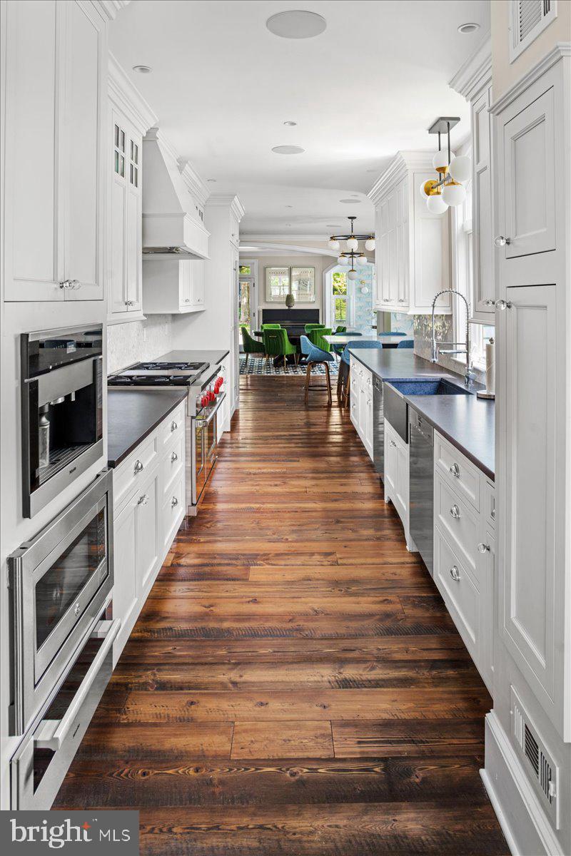 FAIRVIEW - Residential