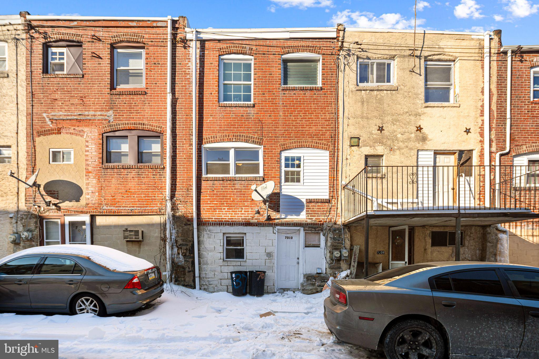 STONEHURST - Residential