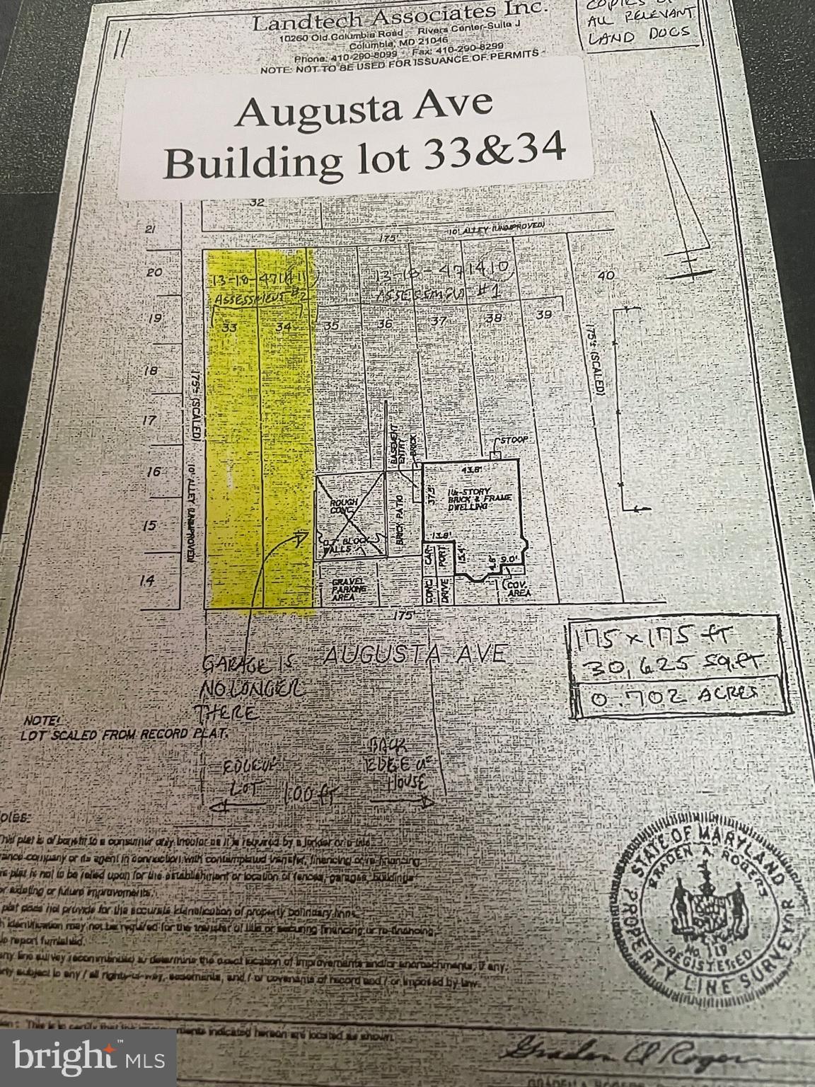 Main image without alt text