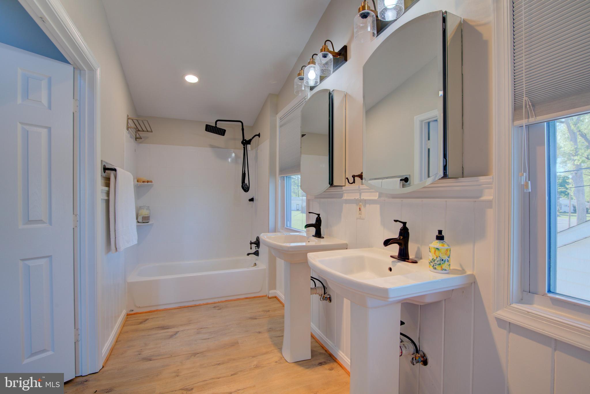 POTOMAC SHORES - Residential