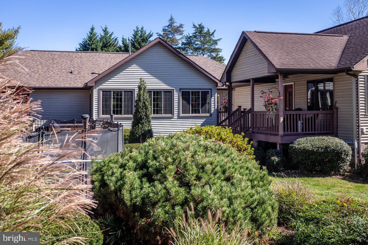 LAKEWOOD - Residential