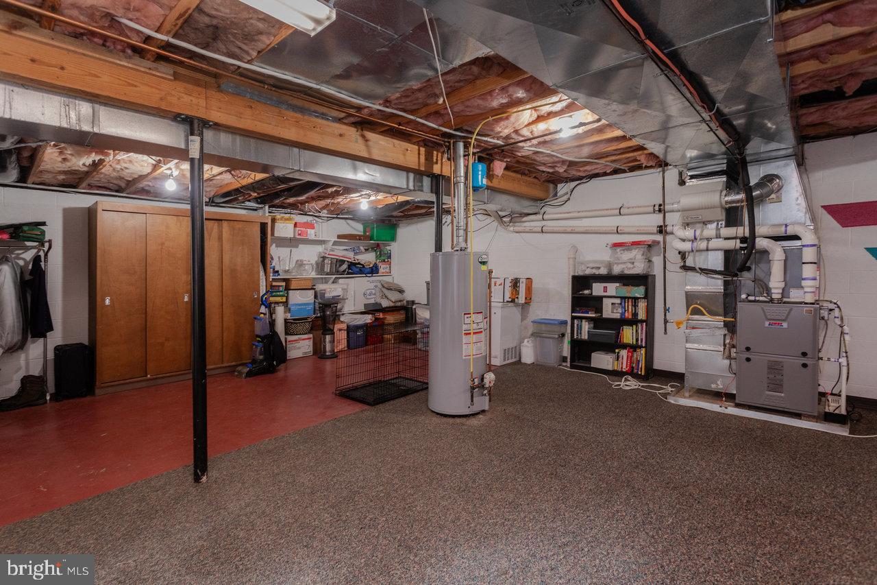 LAKEWOOD - Residential