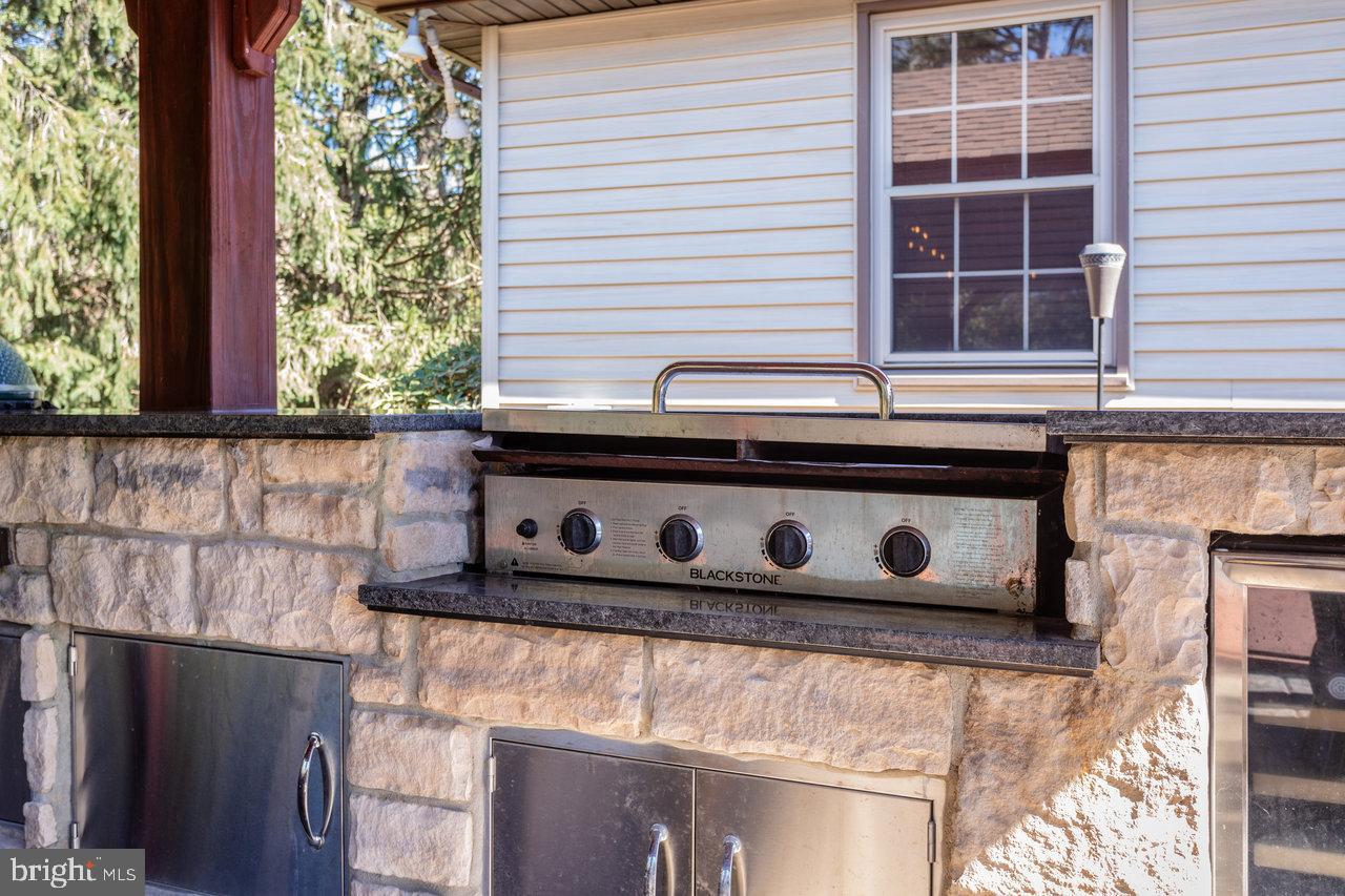 LAKEWOOD - Residential