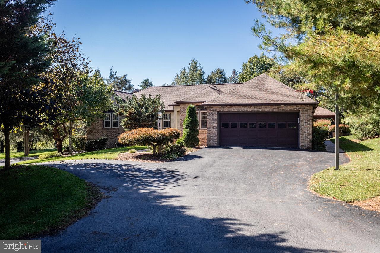 LAKEWOOD - Residential