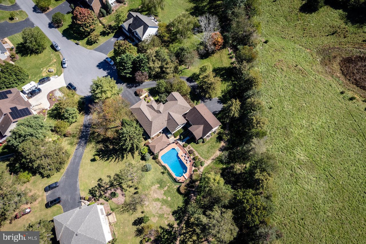 LAKEWOOD - Residential