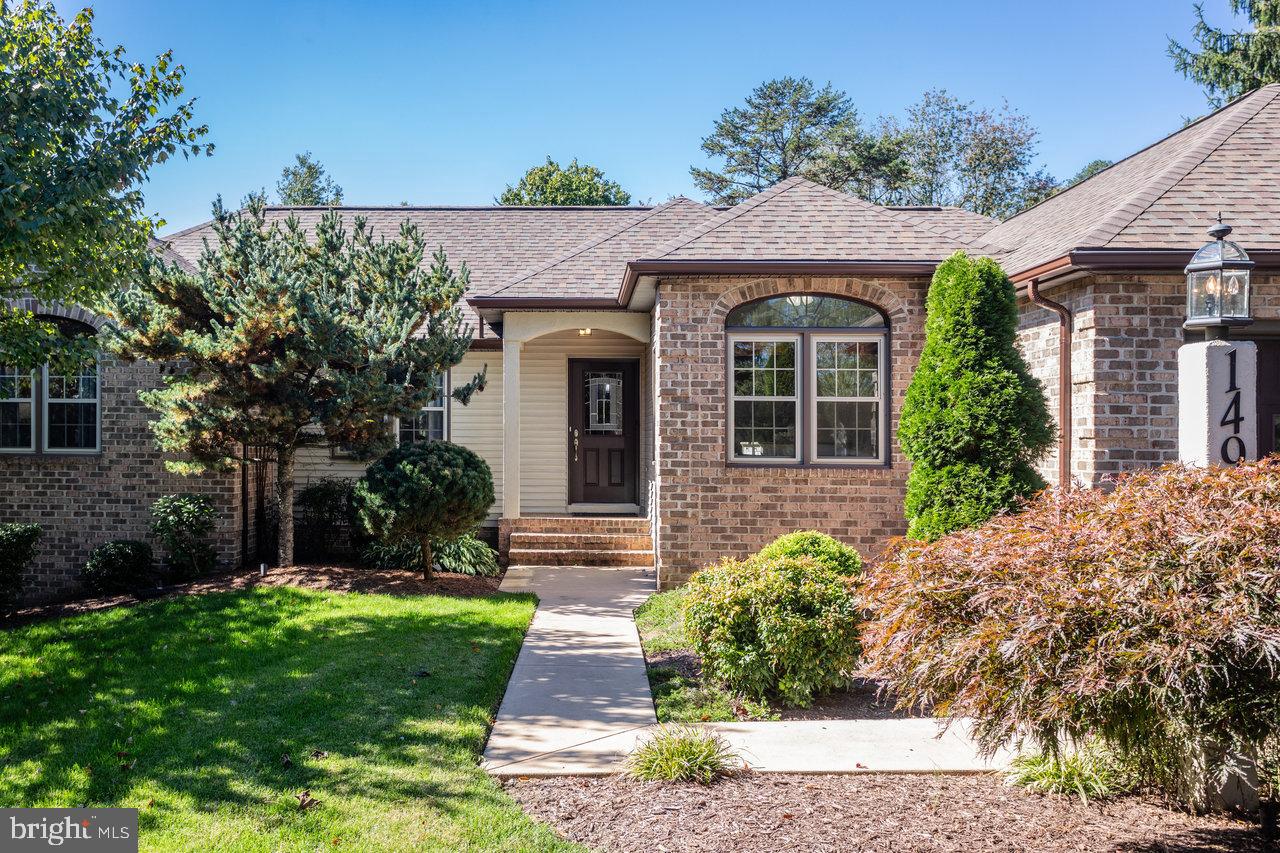 LAKEWOOD - Residential