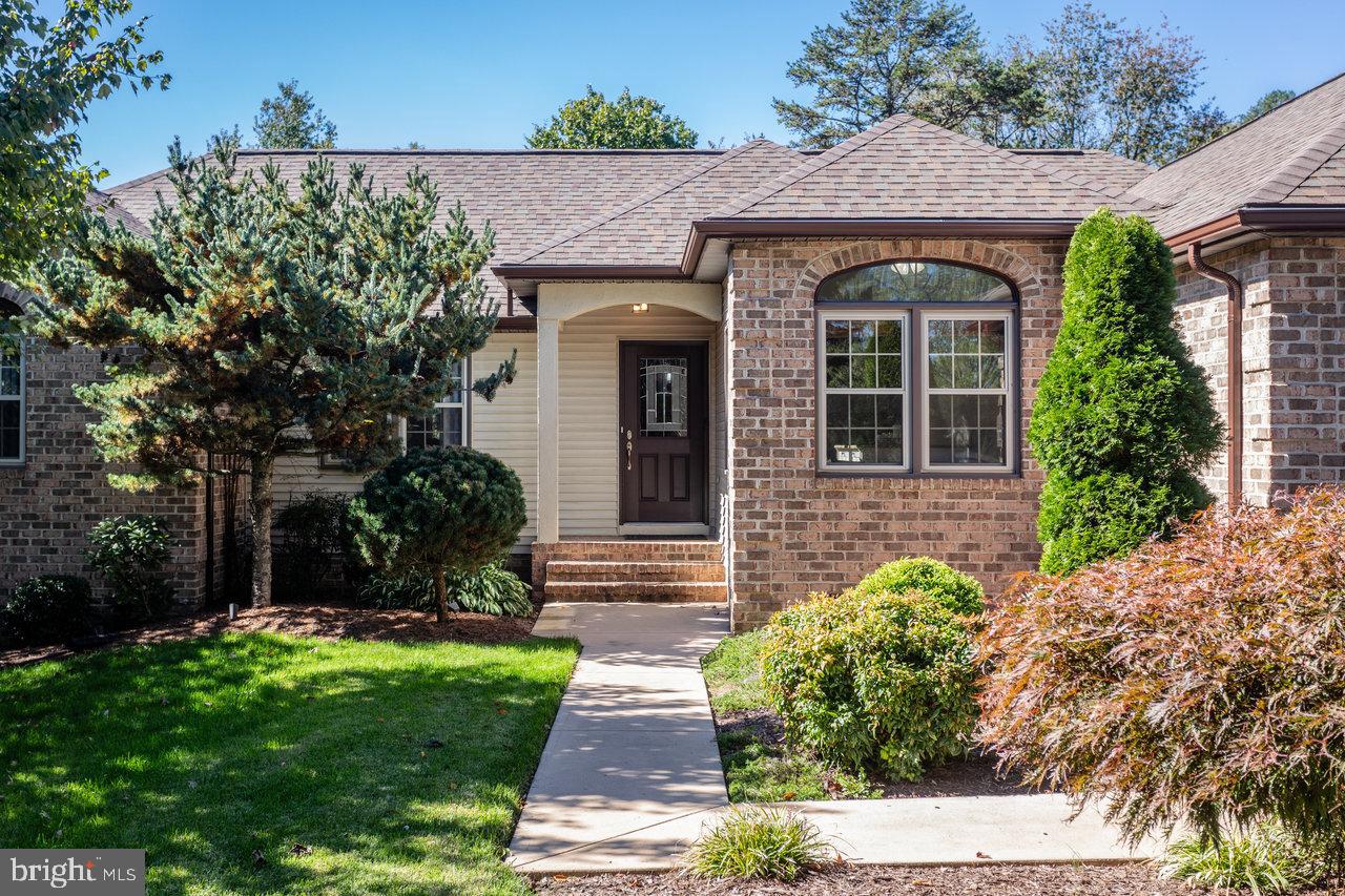 LAKEWOOD - Residential