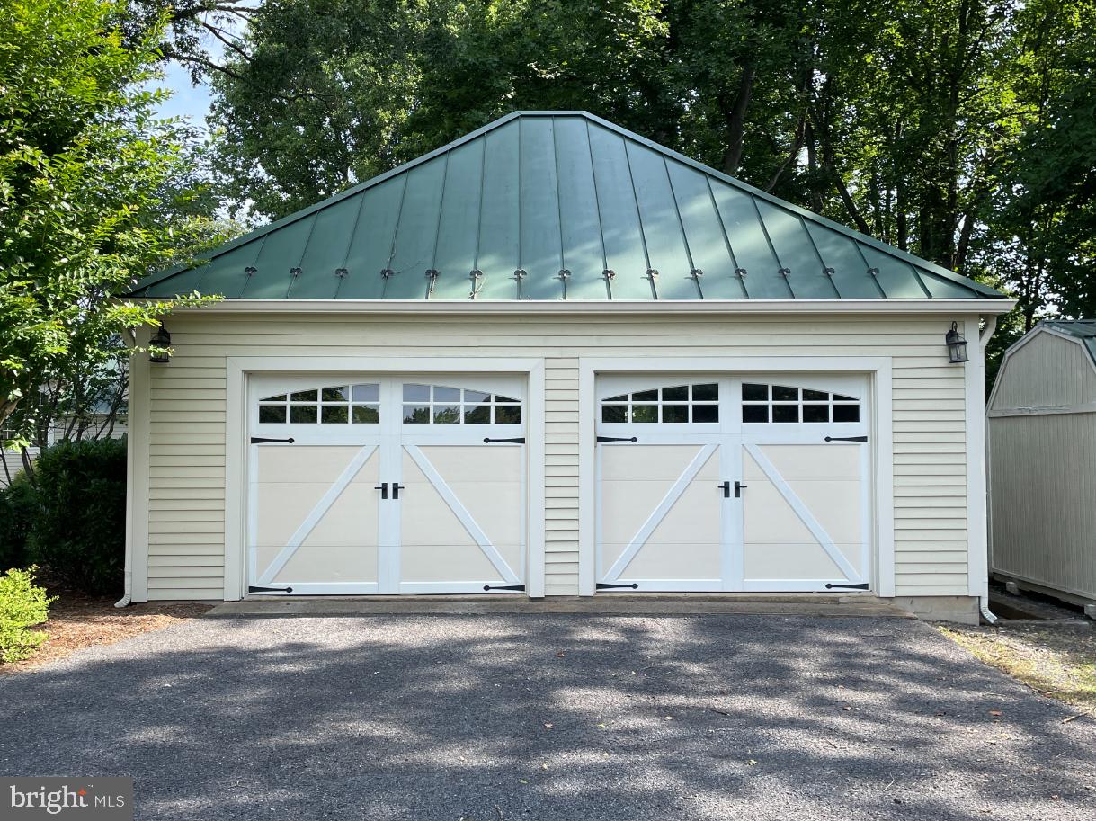 ATOKA CHASE - Residential