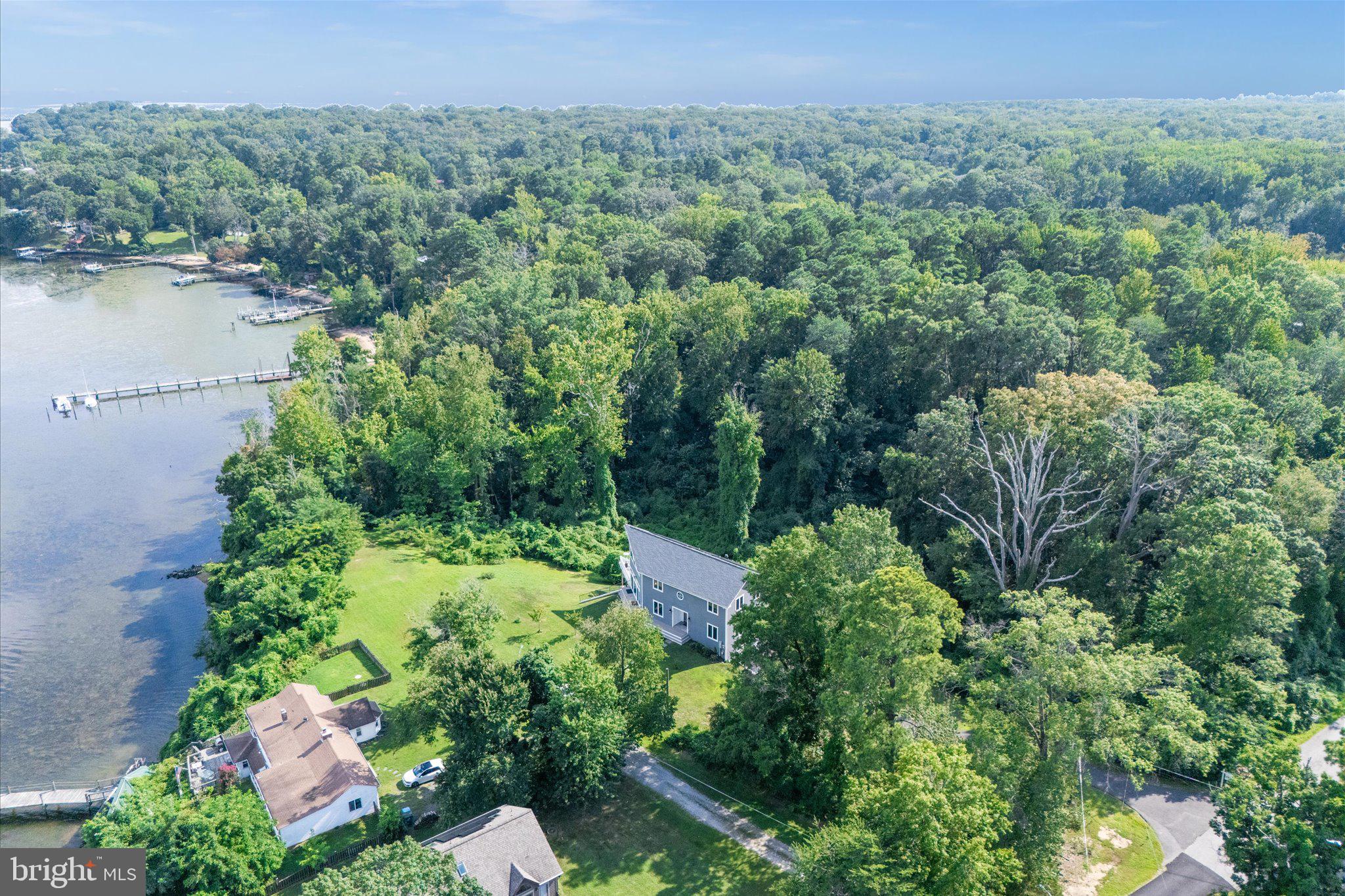 GUNSTON MANOR - Residential Lease