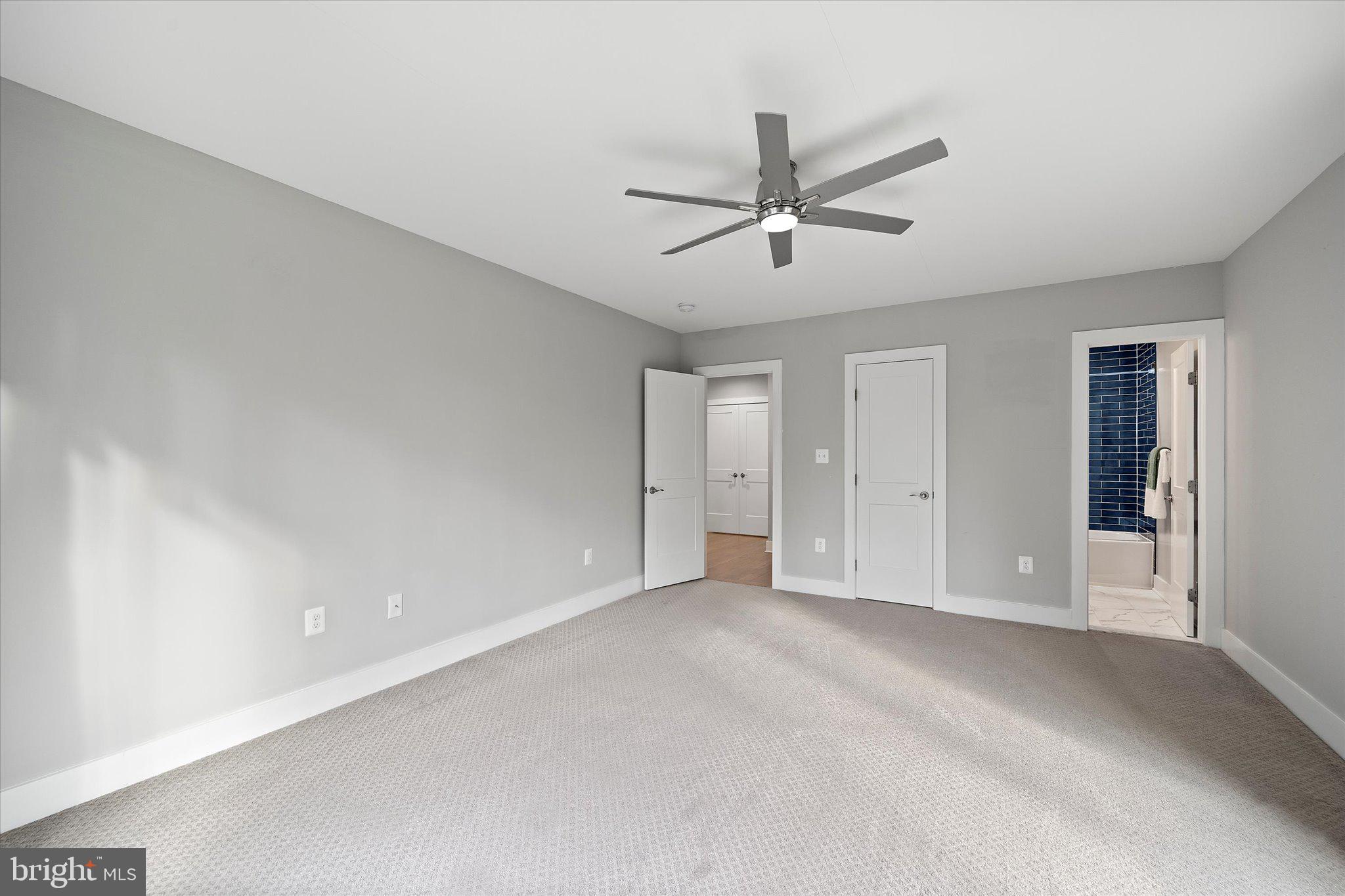 GUNSTON MANOR - Residential Lease