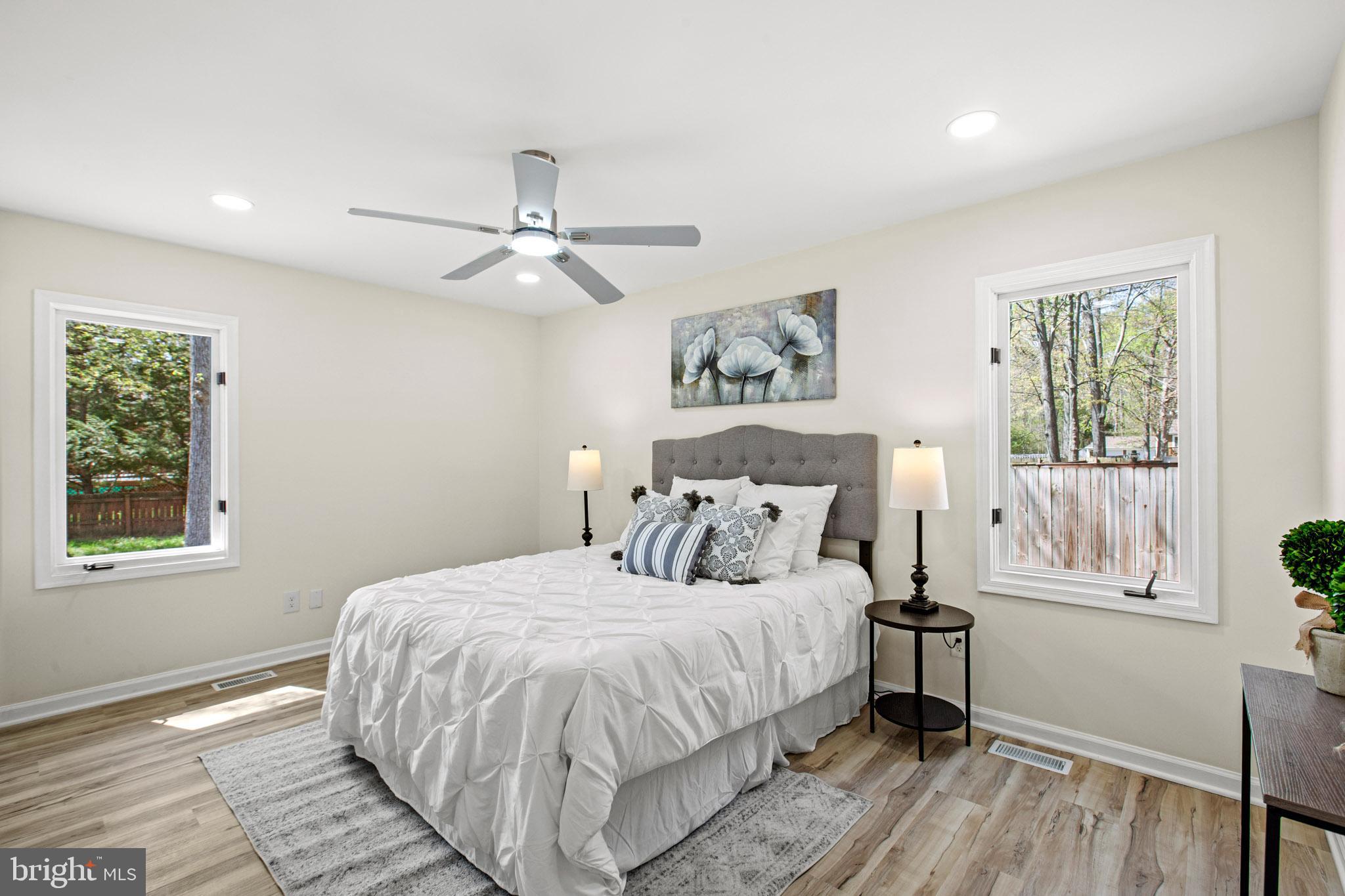 FRANKLIN MANOR BEACH - Residential