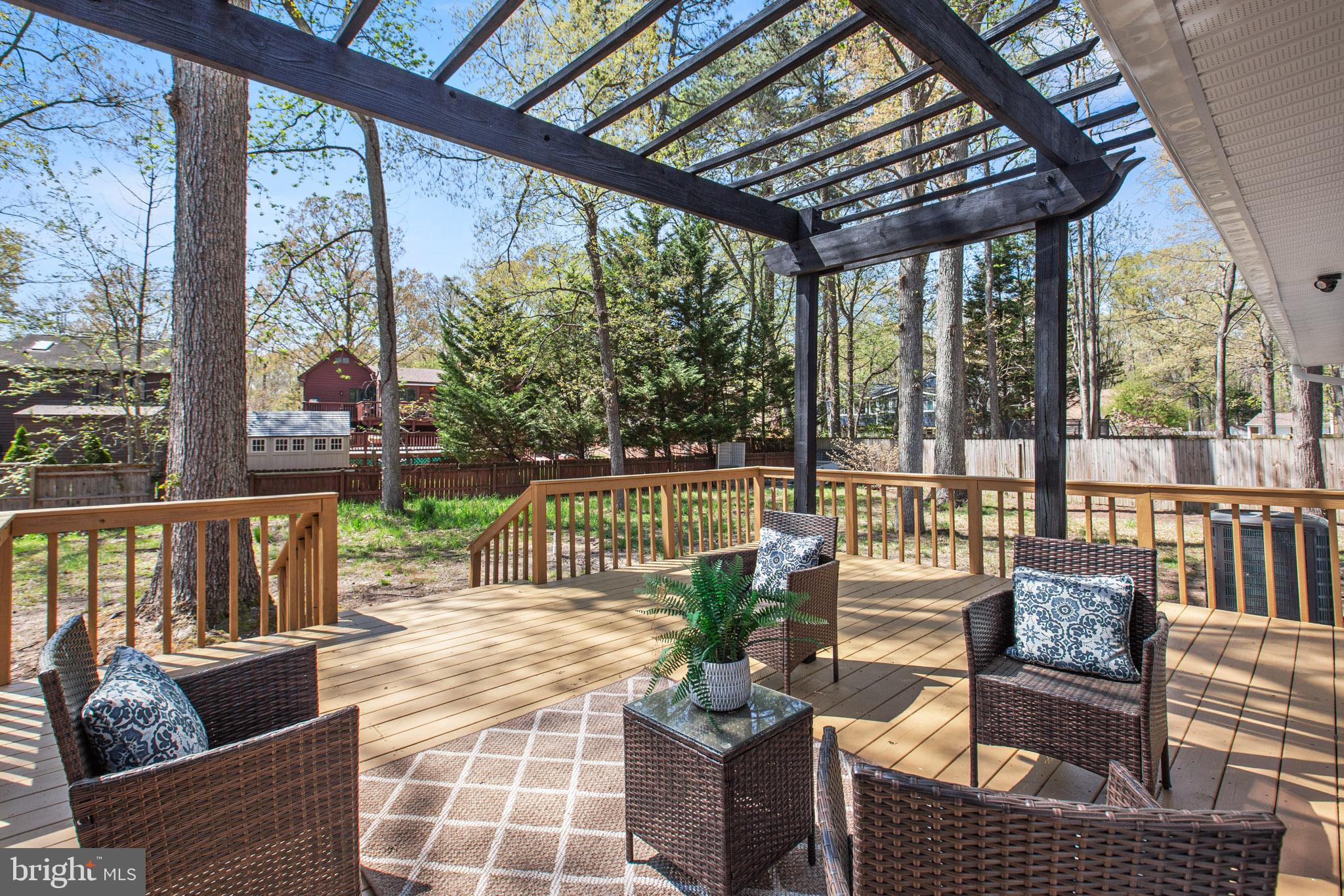 FRANKLIN MANOR BEACH - Residential